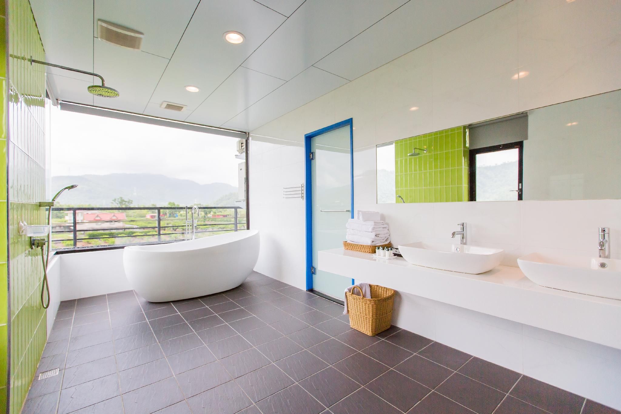 Green Bank Leisure Club VIP Quad room 2