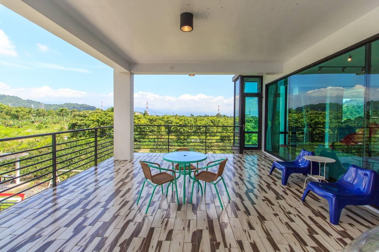 Green Bank Leisure Club Deluxe Family Twin 2