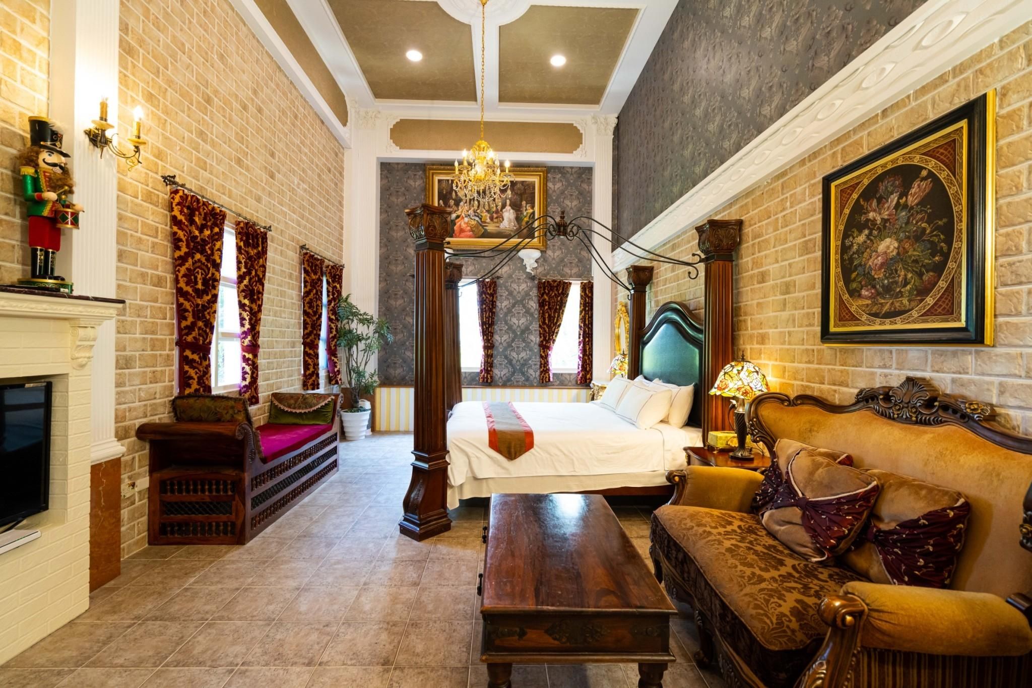 Premier 3-Bedroom Villa