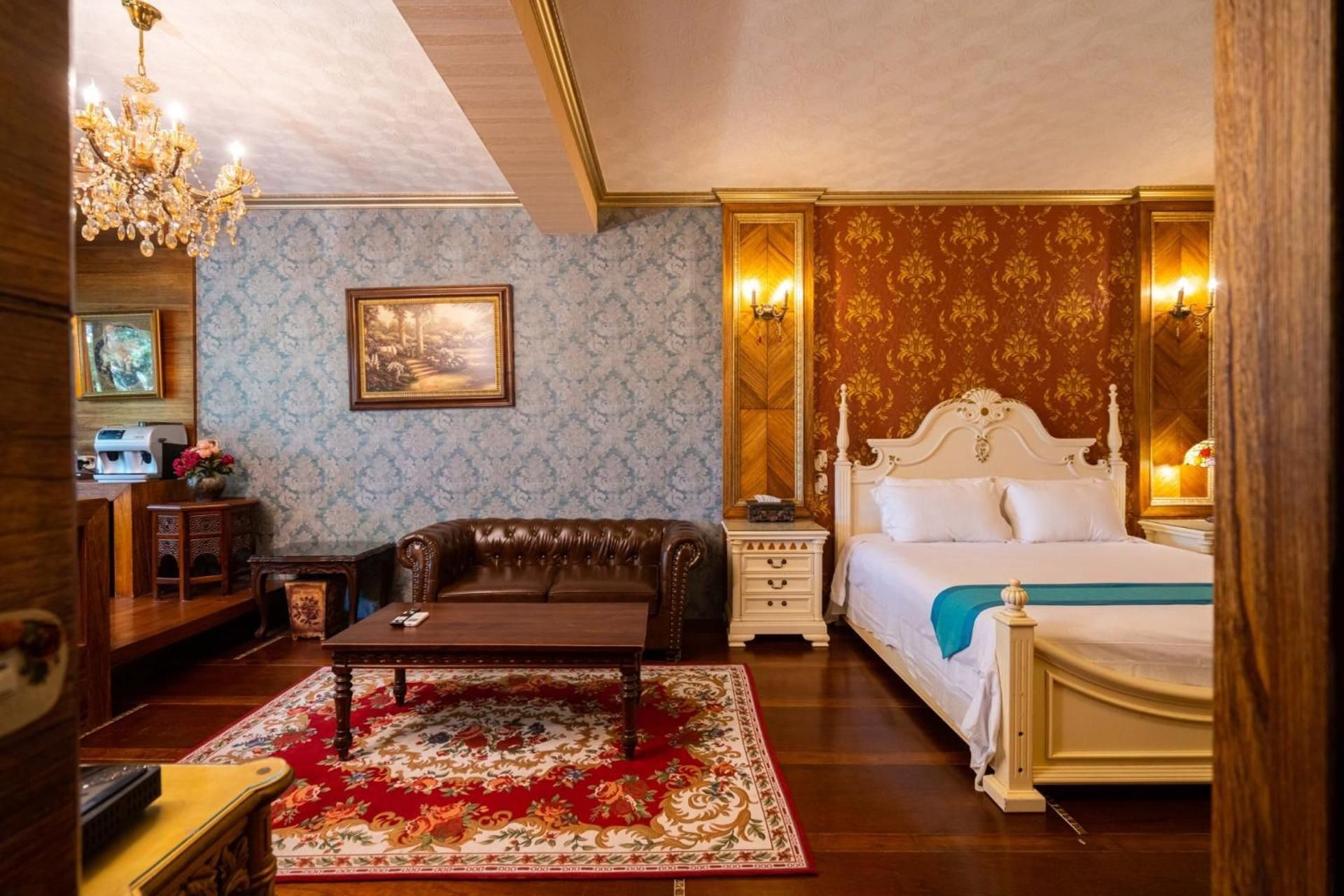 Deluxe Family Suite