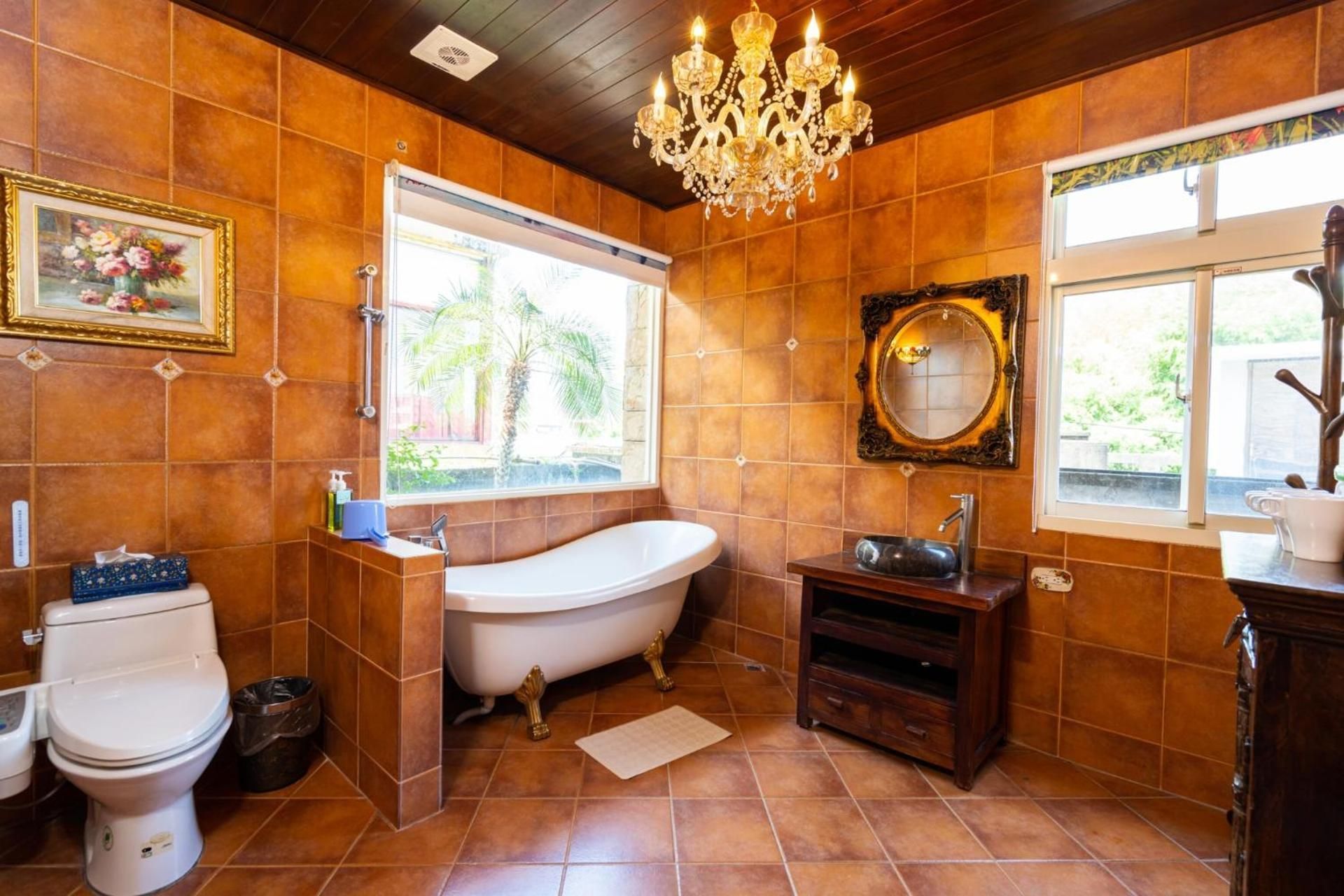 Luxury King Room