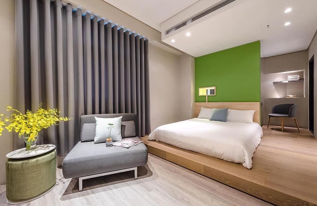 Deluxe Double Bed