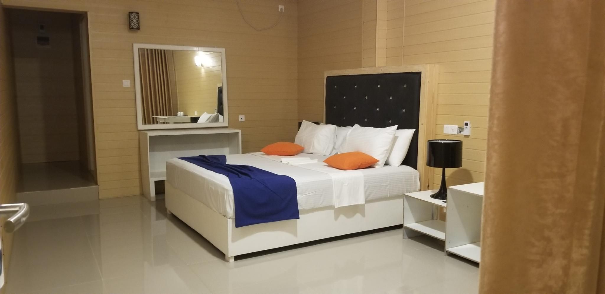 Deluxe Double Room with Seaview Balcony