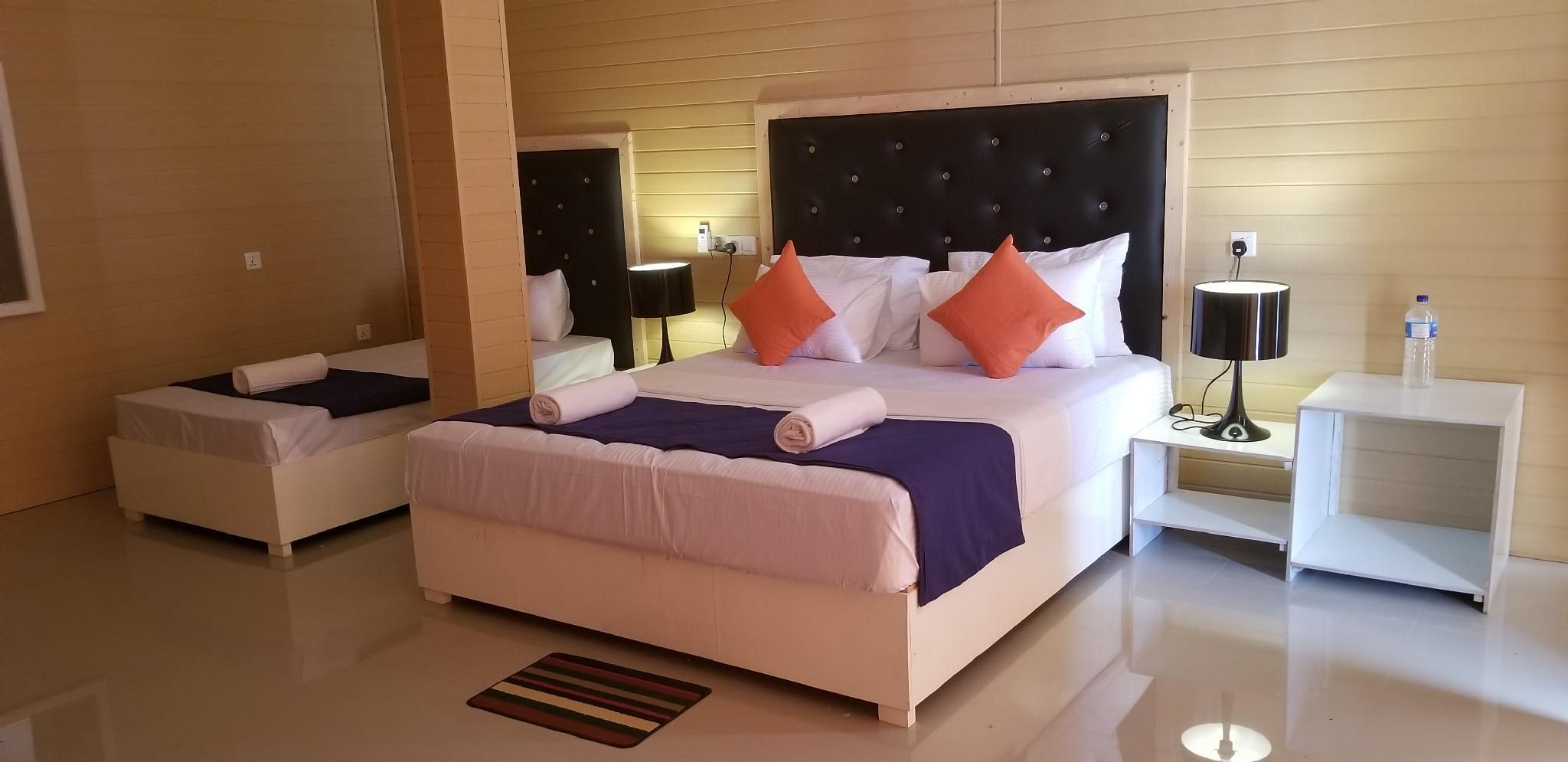 Deluxe Double Room with Seaview Balcony