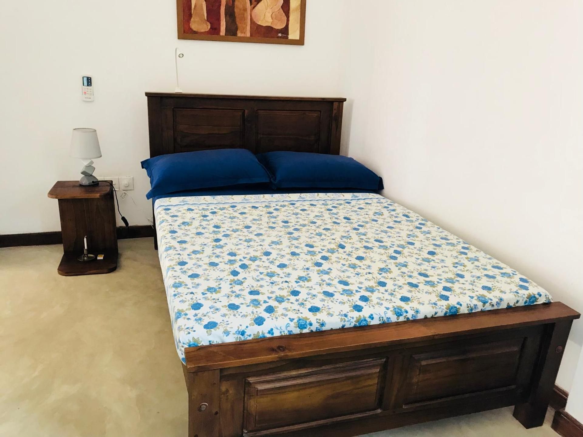 Budget Single Room
