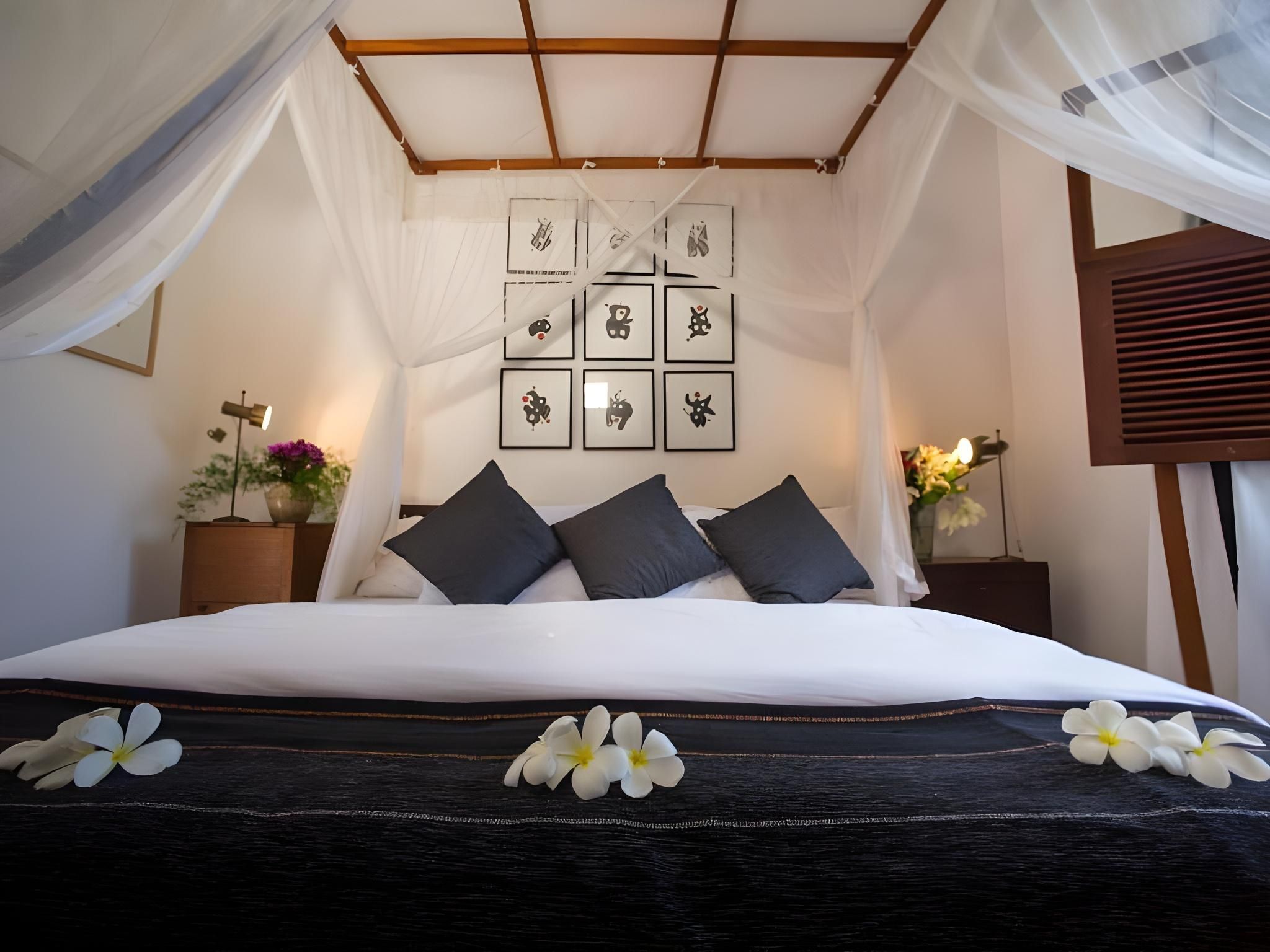 Mirissa Hills Luxury Villa Collection The Cinnamon Museum Room 2