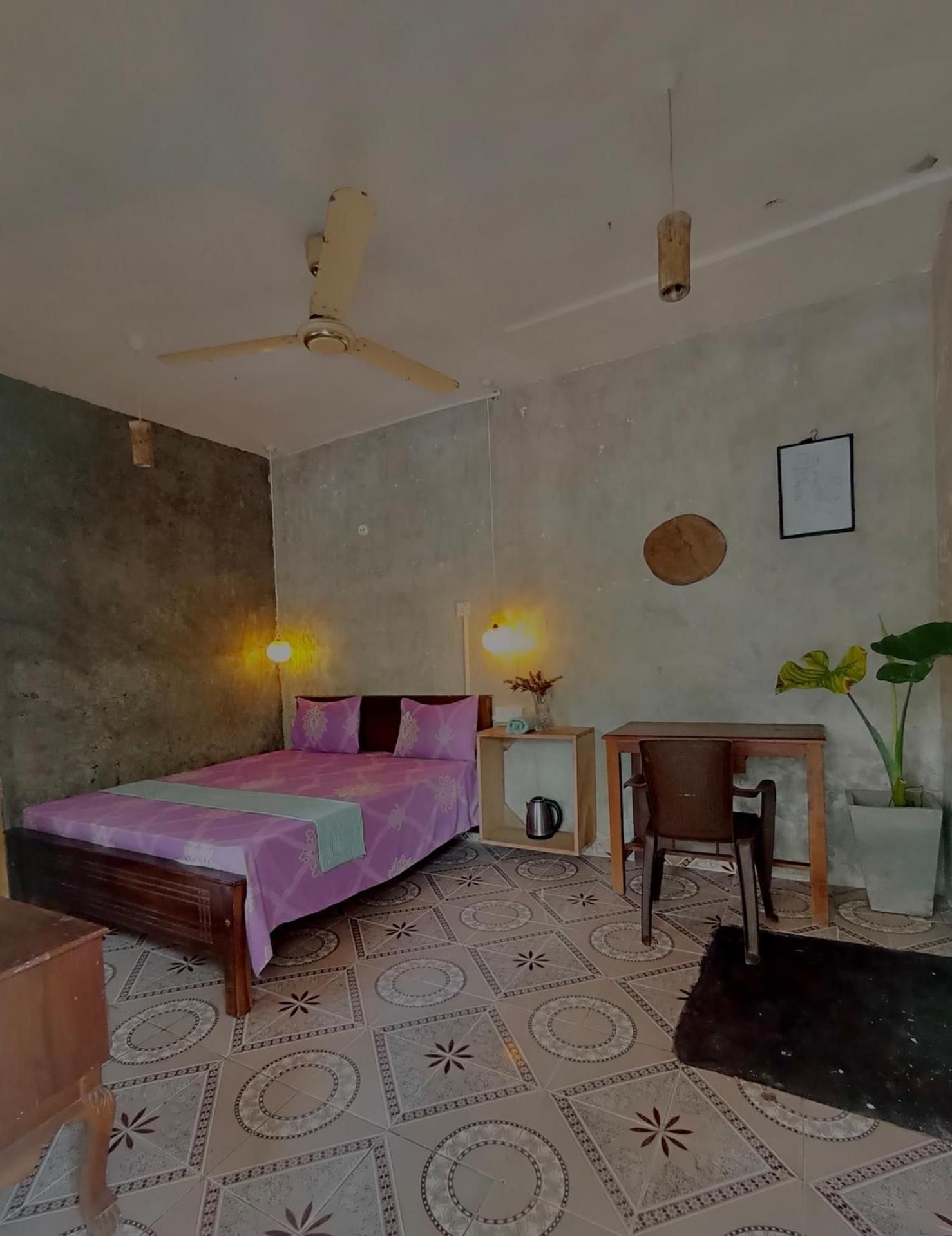 Queen Room