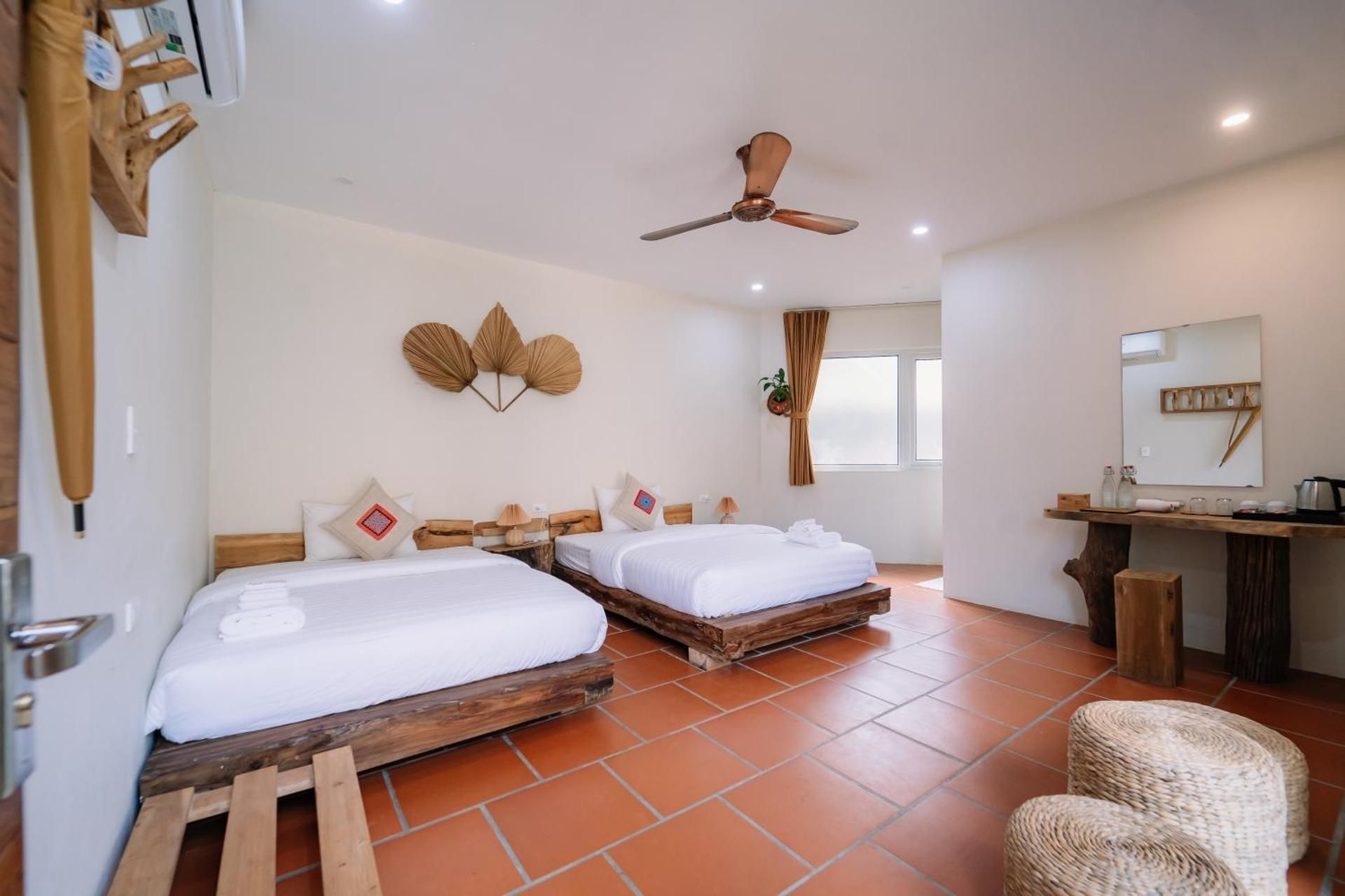 Quadruple Room with Mountain View