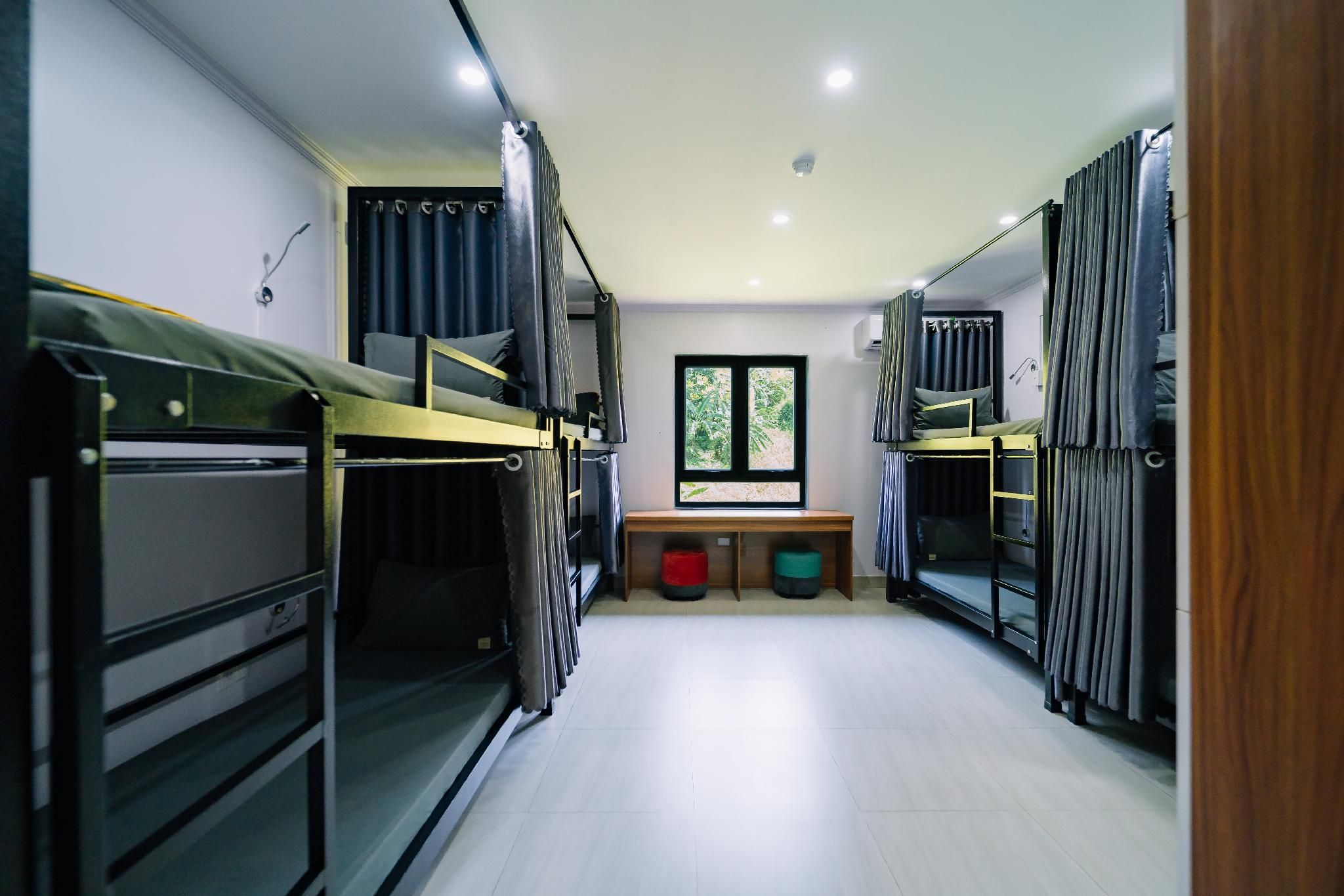 Bed in 12-Bed Mixed Dorm Shared Bathroom