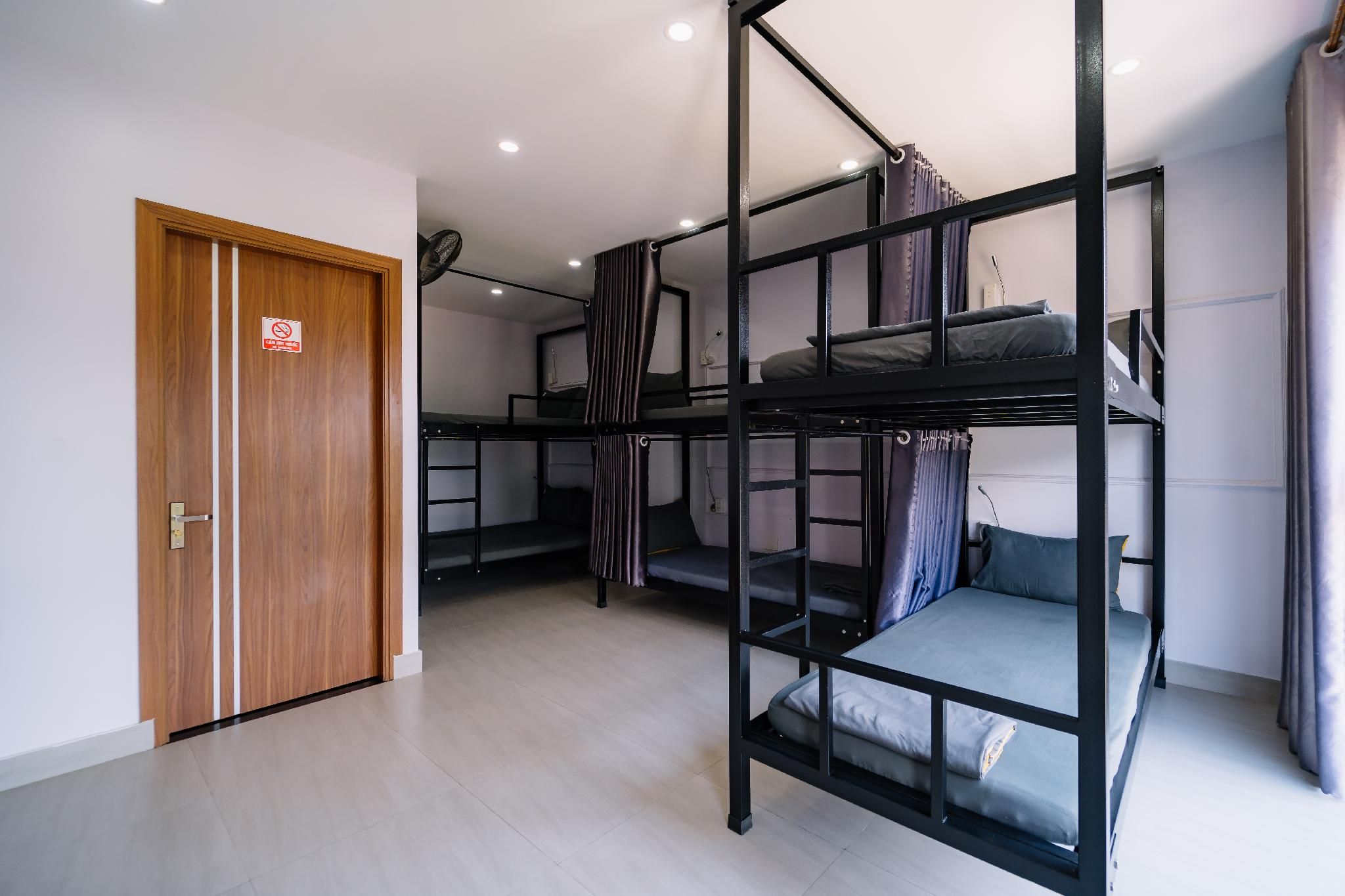 Female Standard Bunk