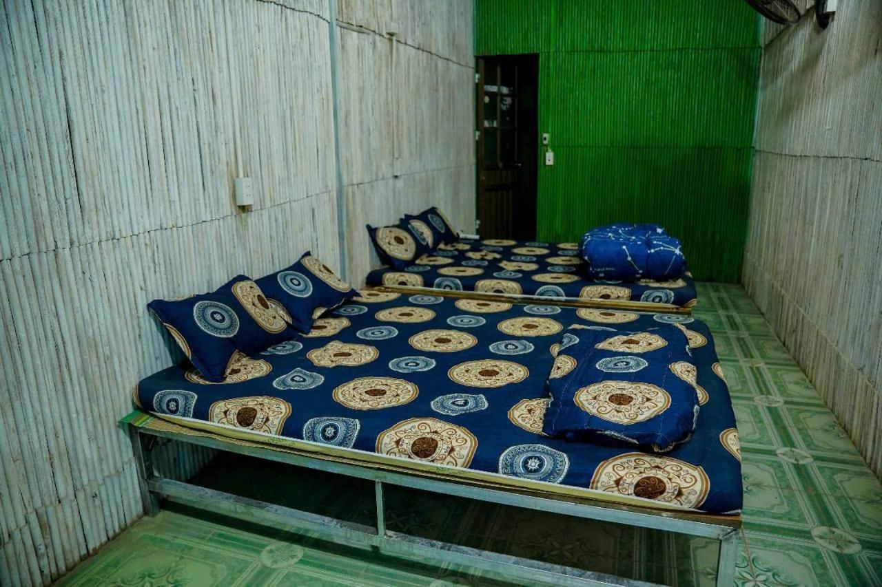 Quadruple Room with Private Bathroom