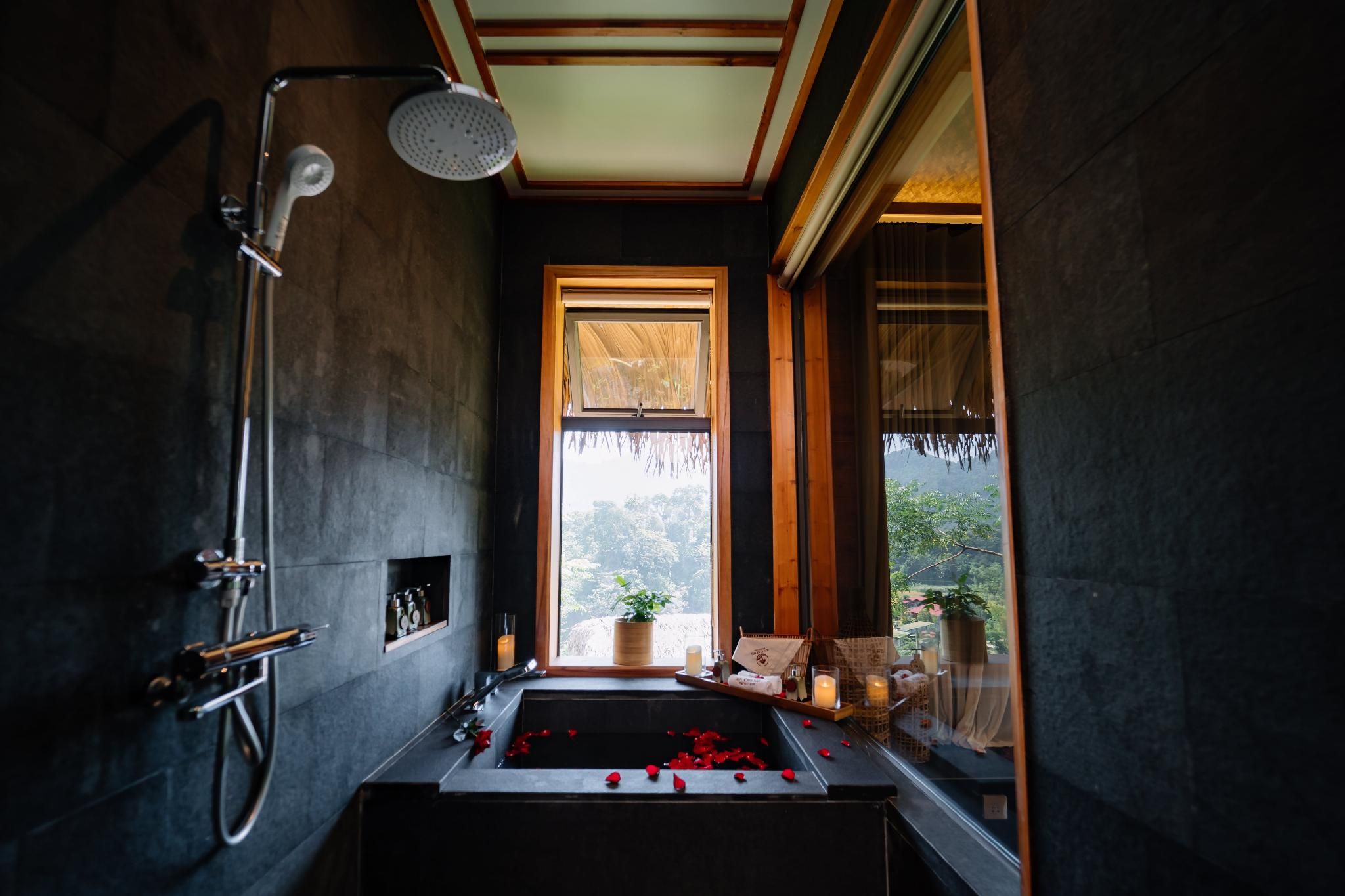 An Châng Retreat & Spa Mountain View Bungalow