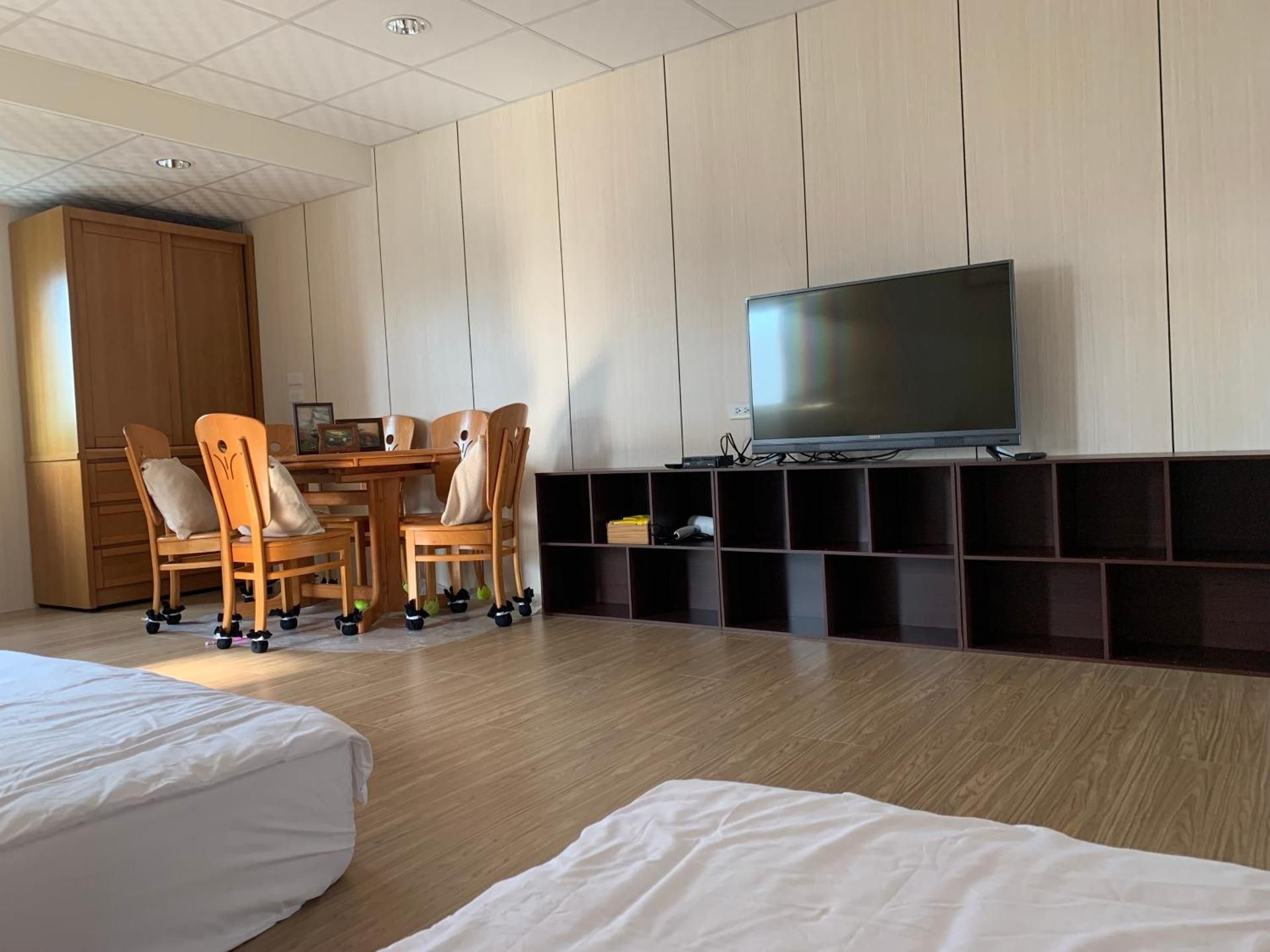 GuanMa Quadruple Family 3