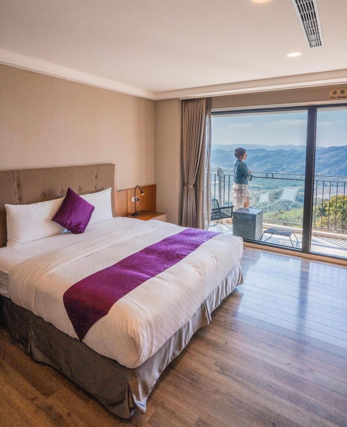 Double Room with Balcony and View