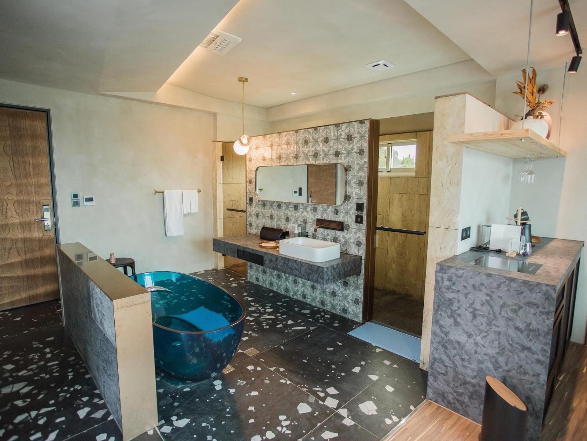 King Room with Balcony