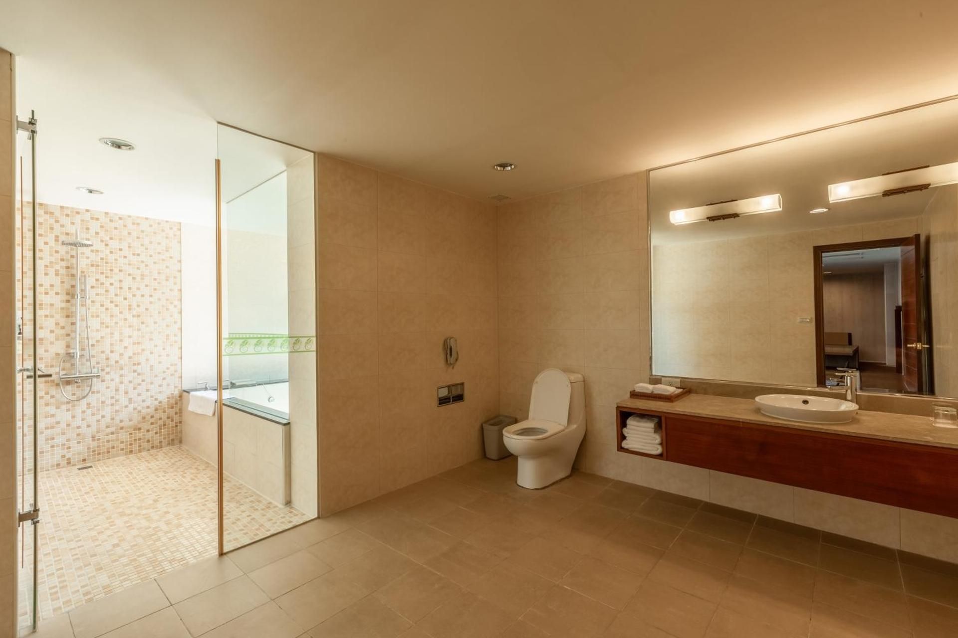 MizuTsukiHotel Deluxe Family Room 3