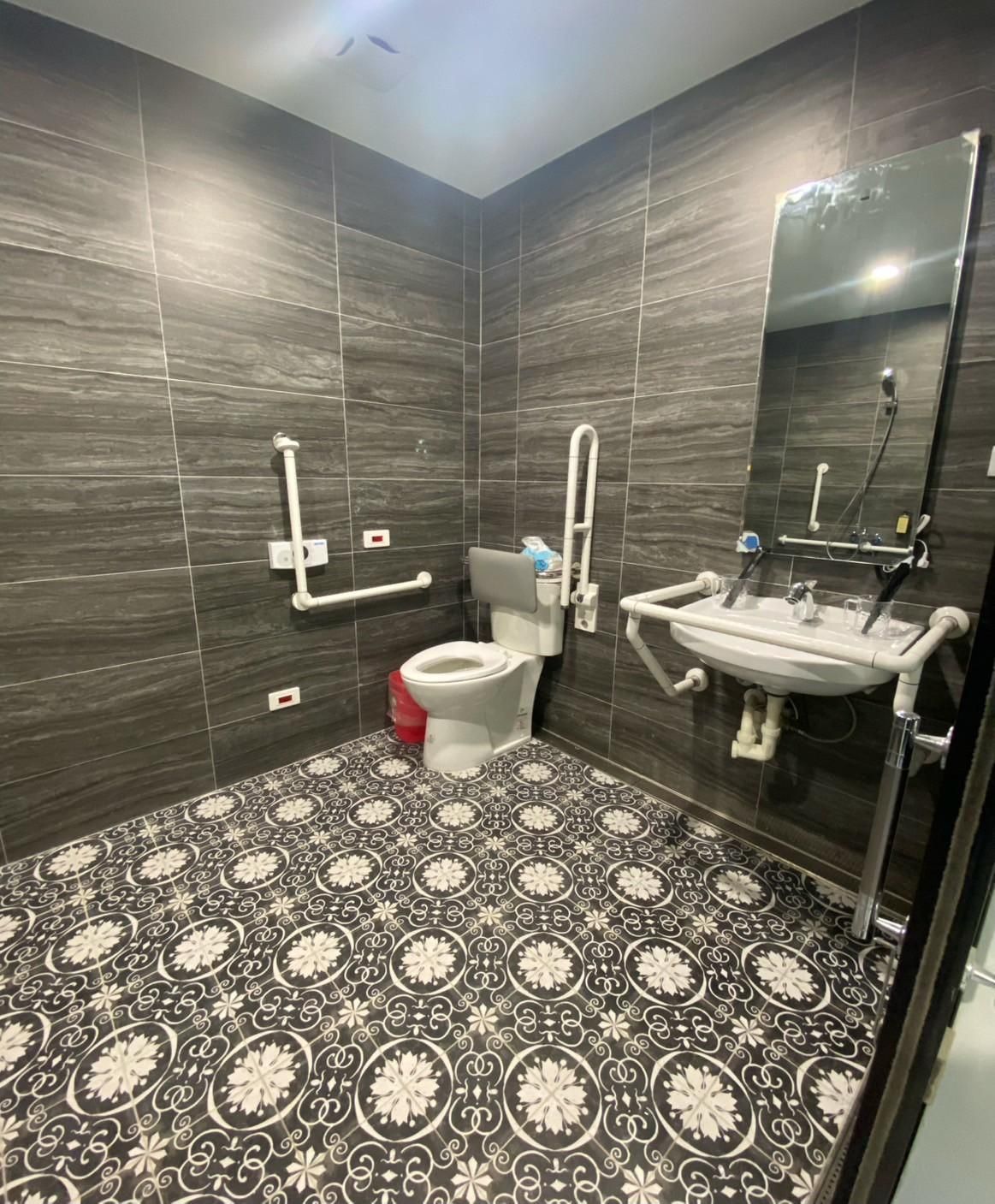 L.L. Hotel(琉璃海景渡假飯店) Accessible, 1 Queen Bed 3