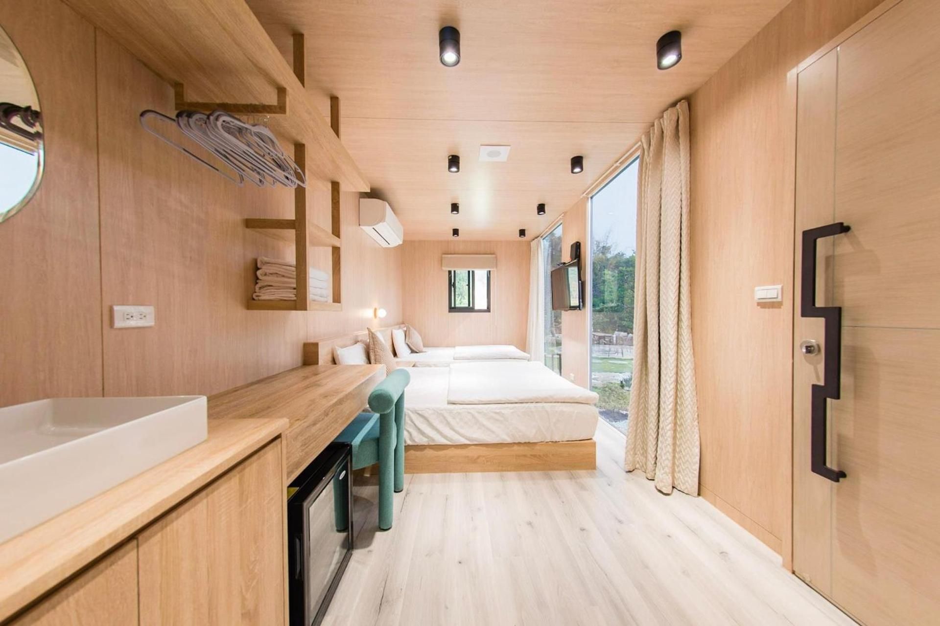 Quadruple Room with View
