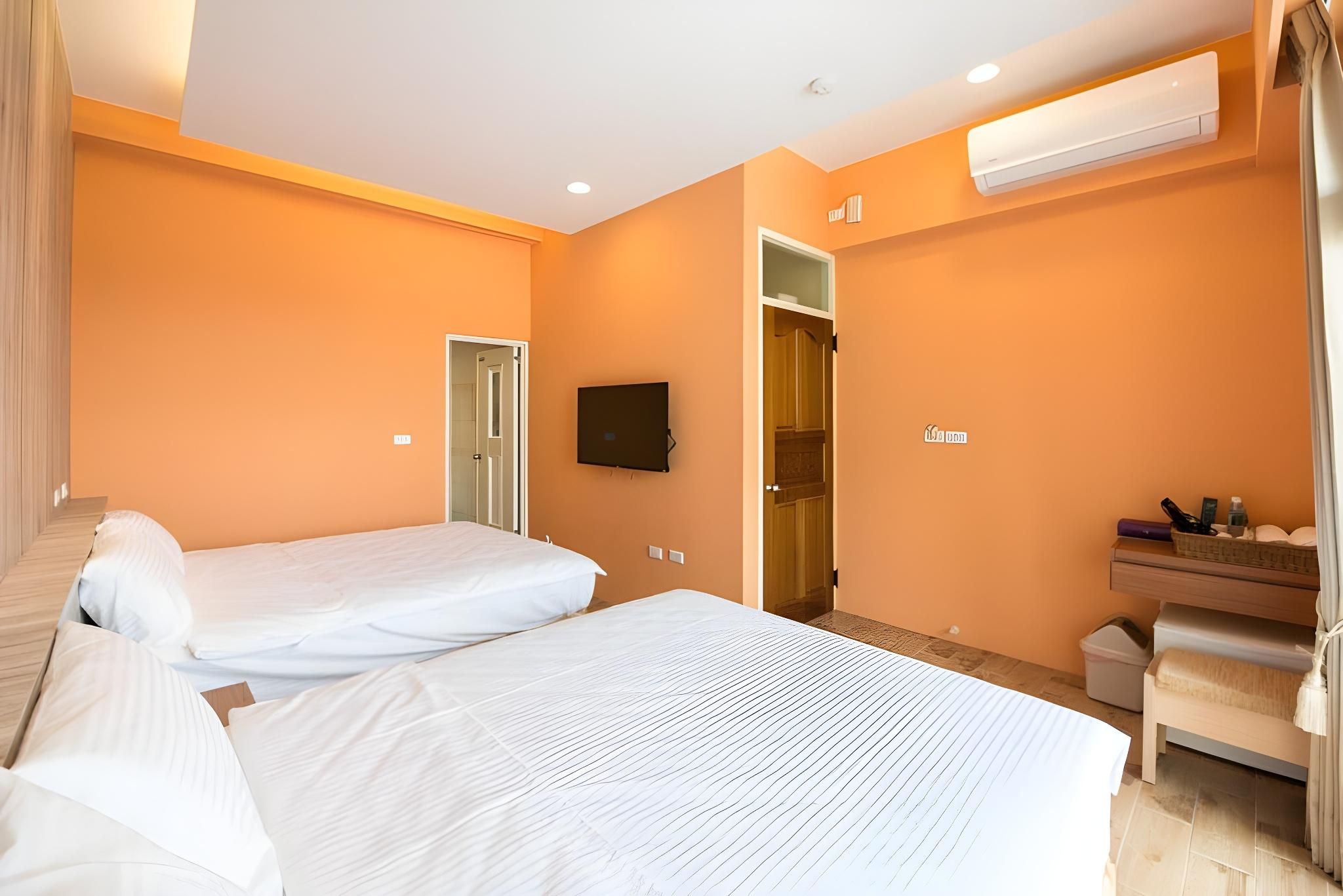 Quad Room