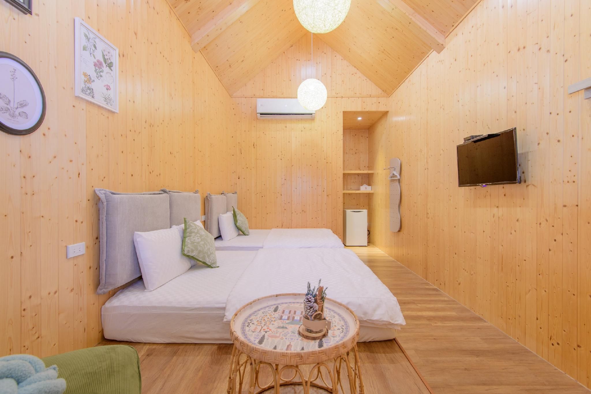 Little Lost Japanese Quad 2