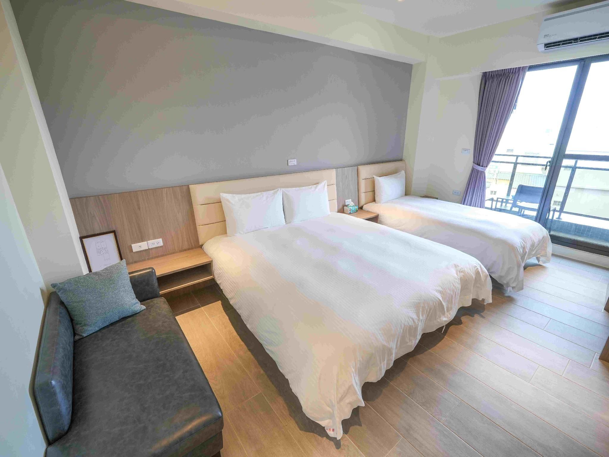 Triple Room