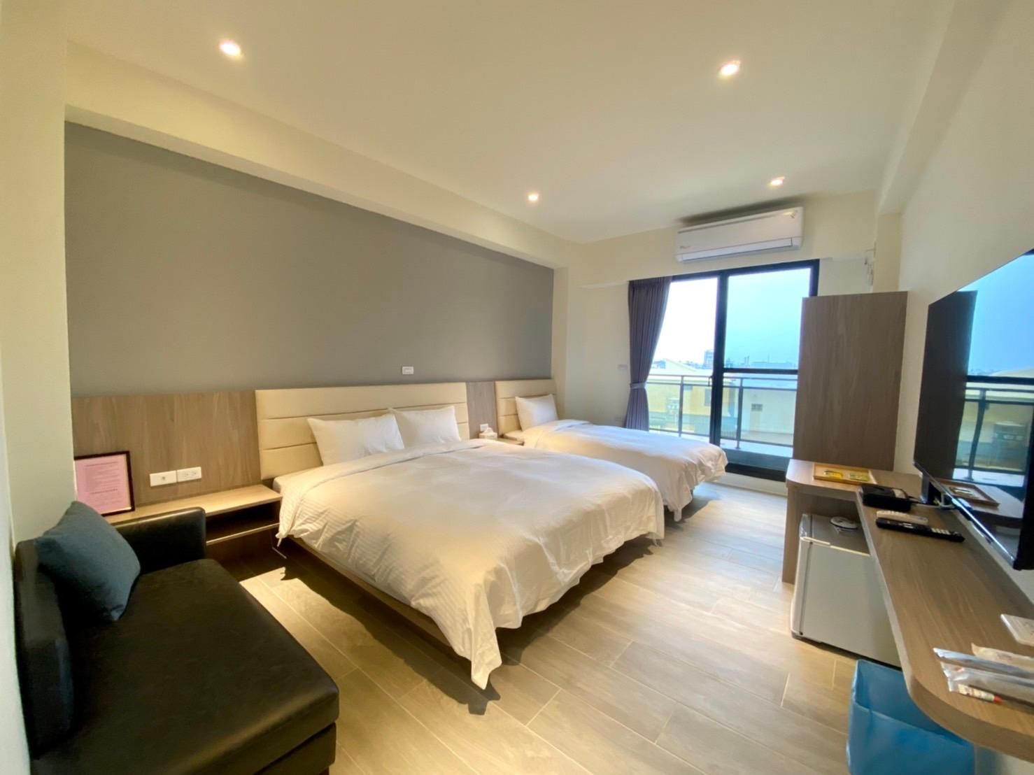 Triple Room