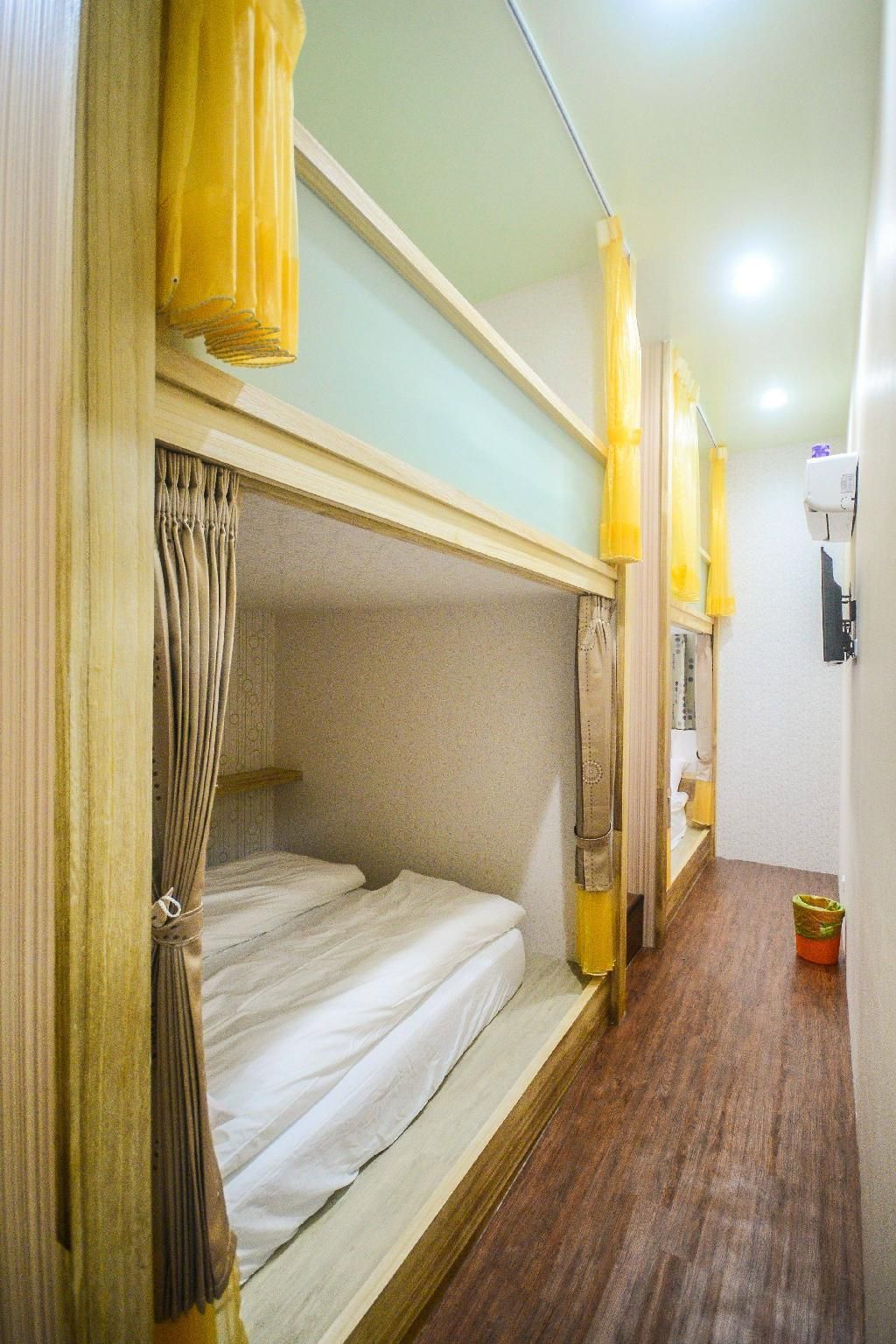 8 People in 4-Bunk-Bed Dormitory - Mixed 2F