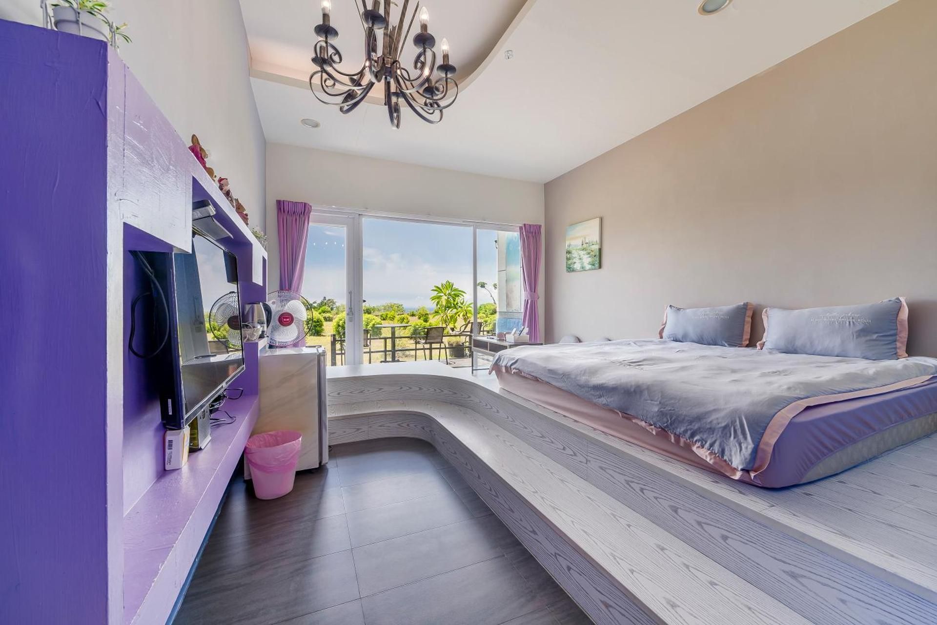 Happiness Ocean View B&B Double Room with Sea View