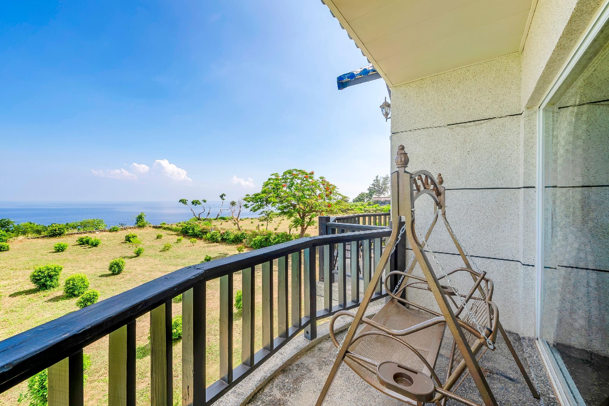 Deluxe Sea View Double Room with Balcony
