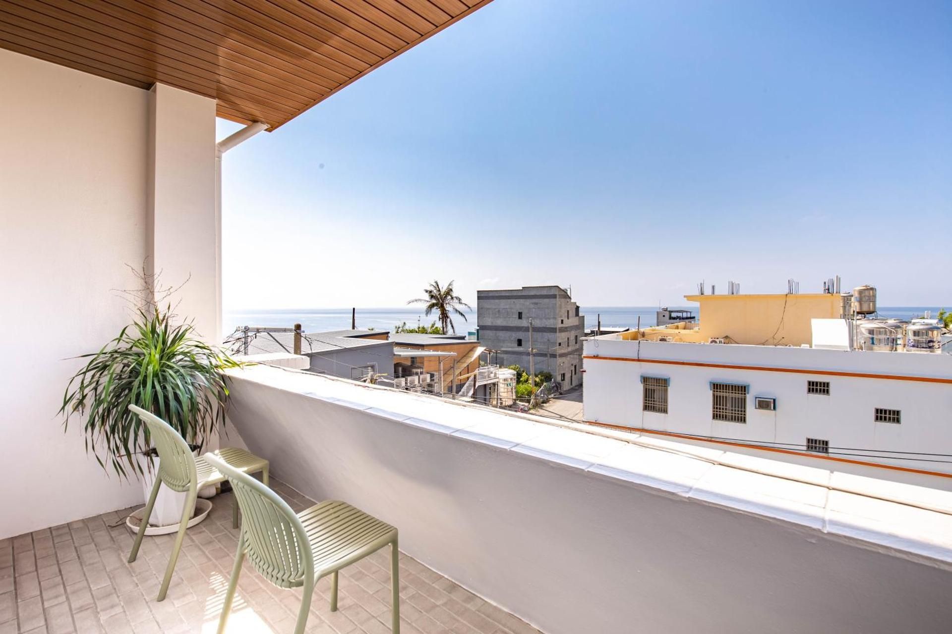 YunduoHome B&B Quadruple Room with Sea View 2