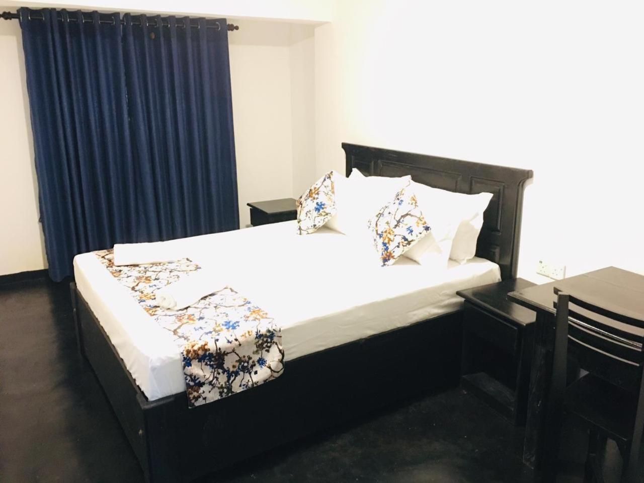 Bracedale Estate Hotel Deluxe Double or Twin