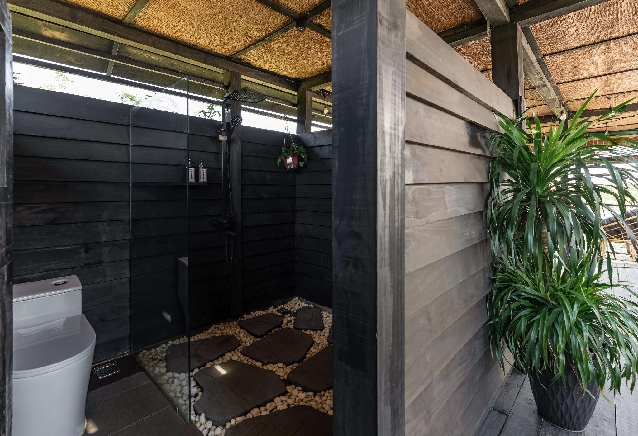 (WINGS) Deluxe Japanese Western Room with Lake View - Non-Smoking