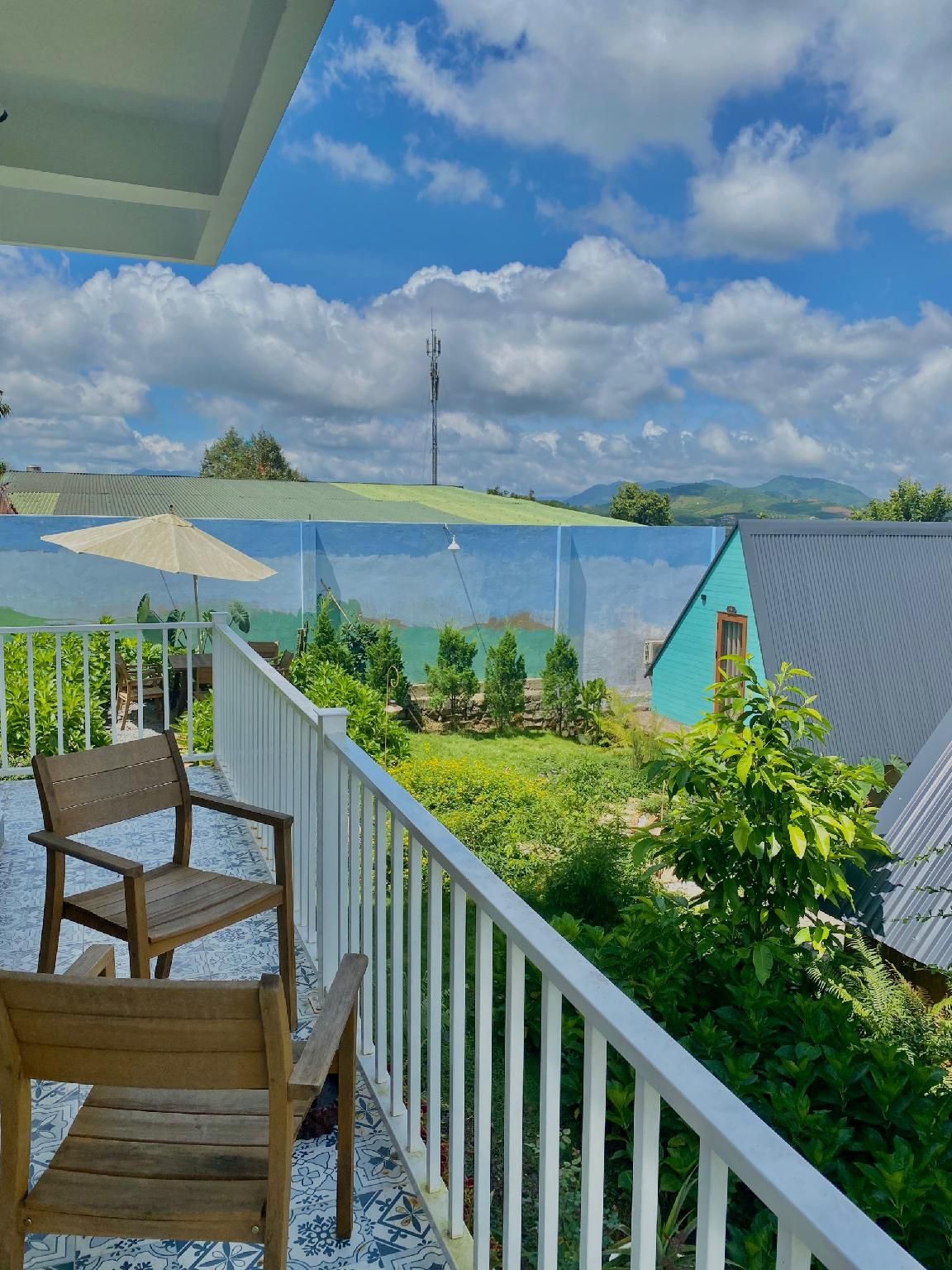 Deluxe - 2 Beds with Balcony