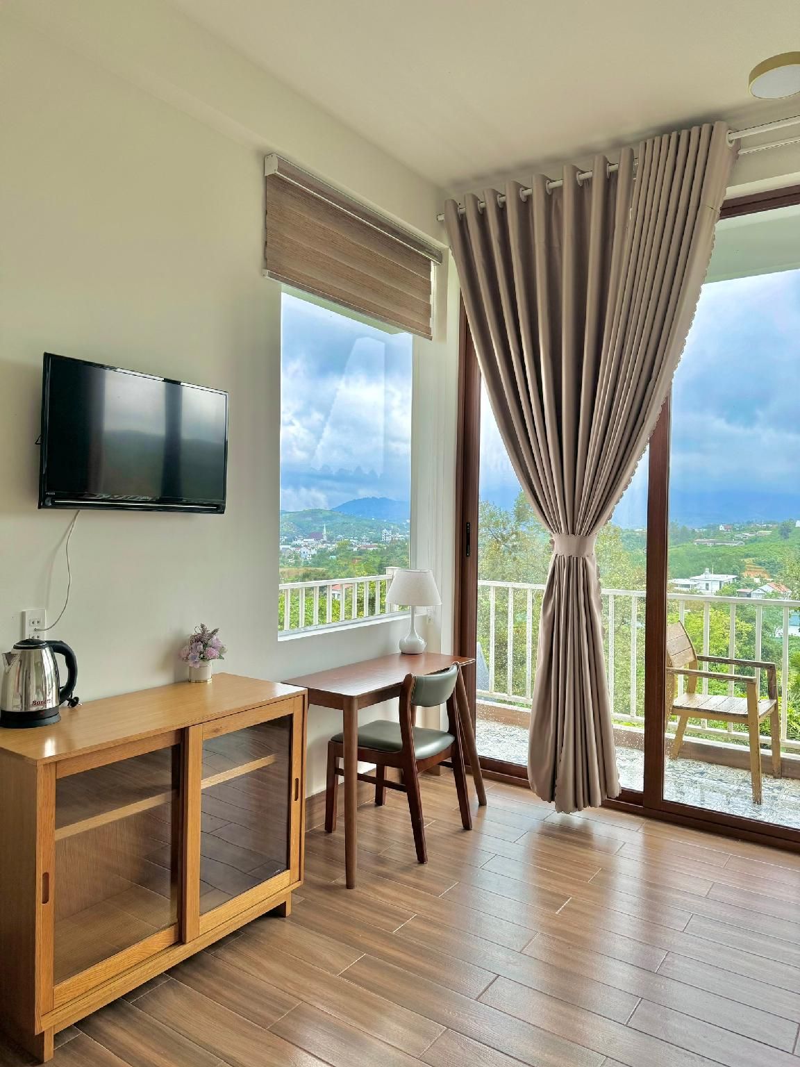 Dứa Homestay - Bảo Lộc Mountain Luxury Room 1 King Non Smoking 3