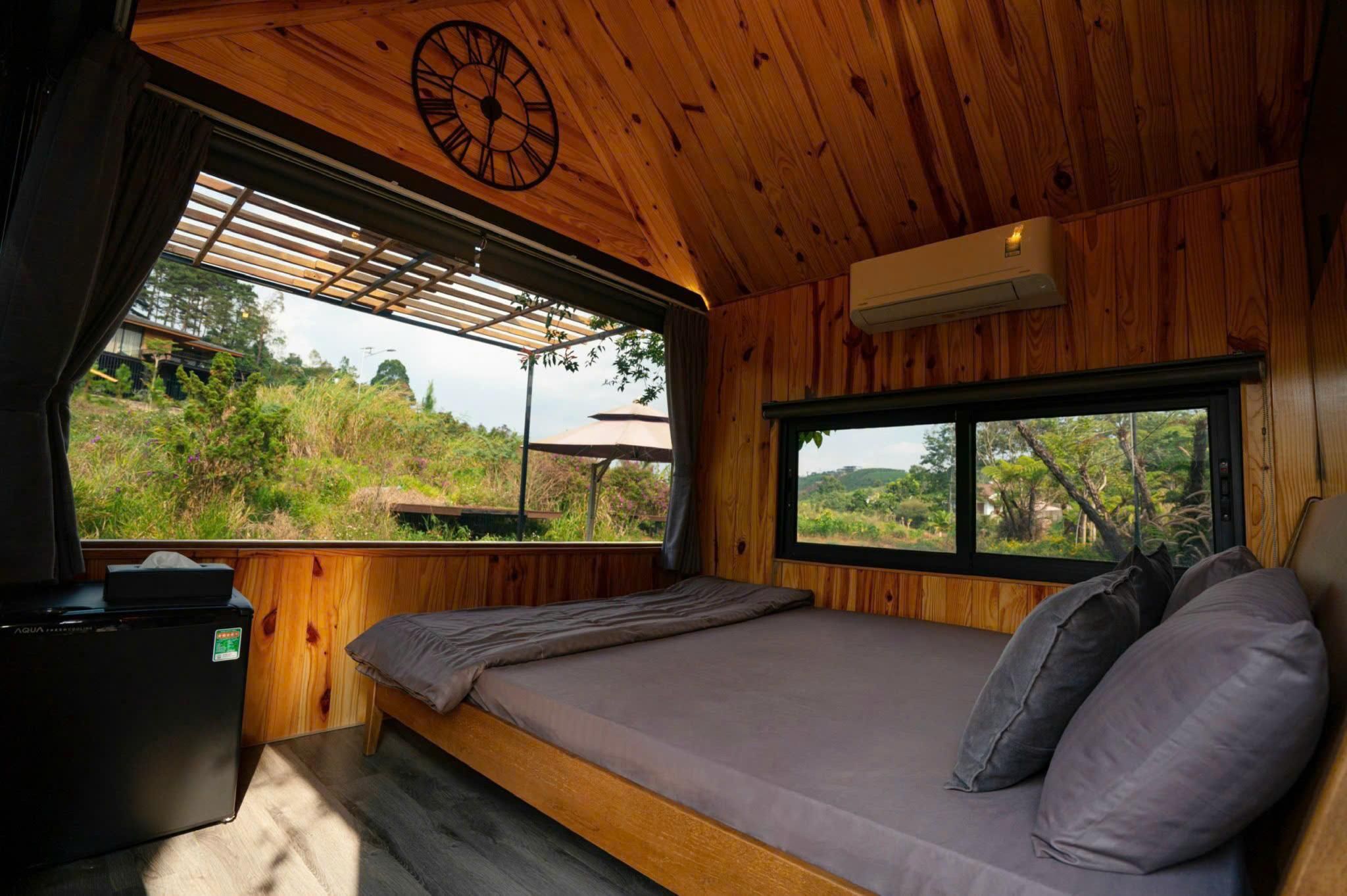 Ngoi Lang Trong Tranh Resort, Bao Loc Deluxe Bungalow
