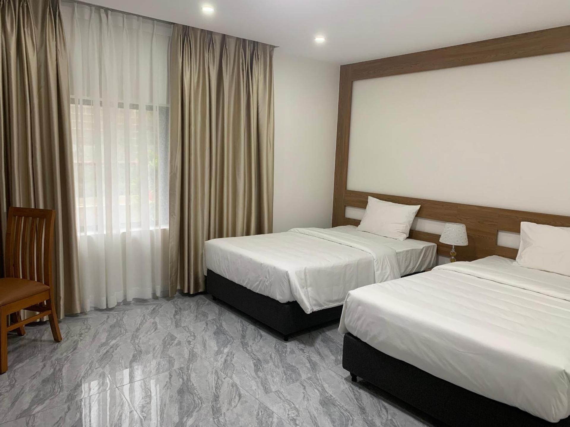 Twin Room - Non-Smoking