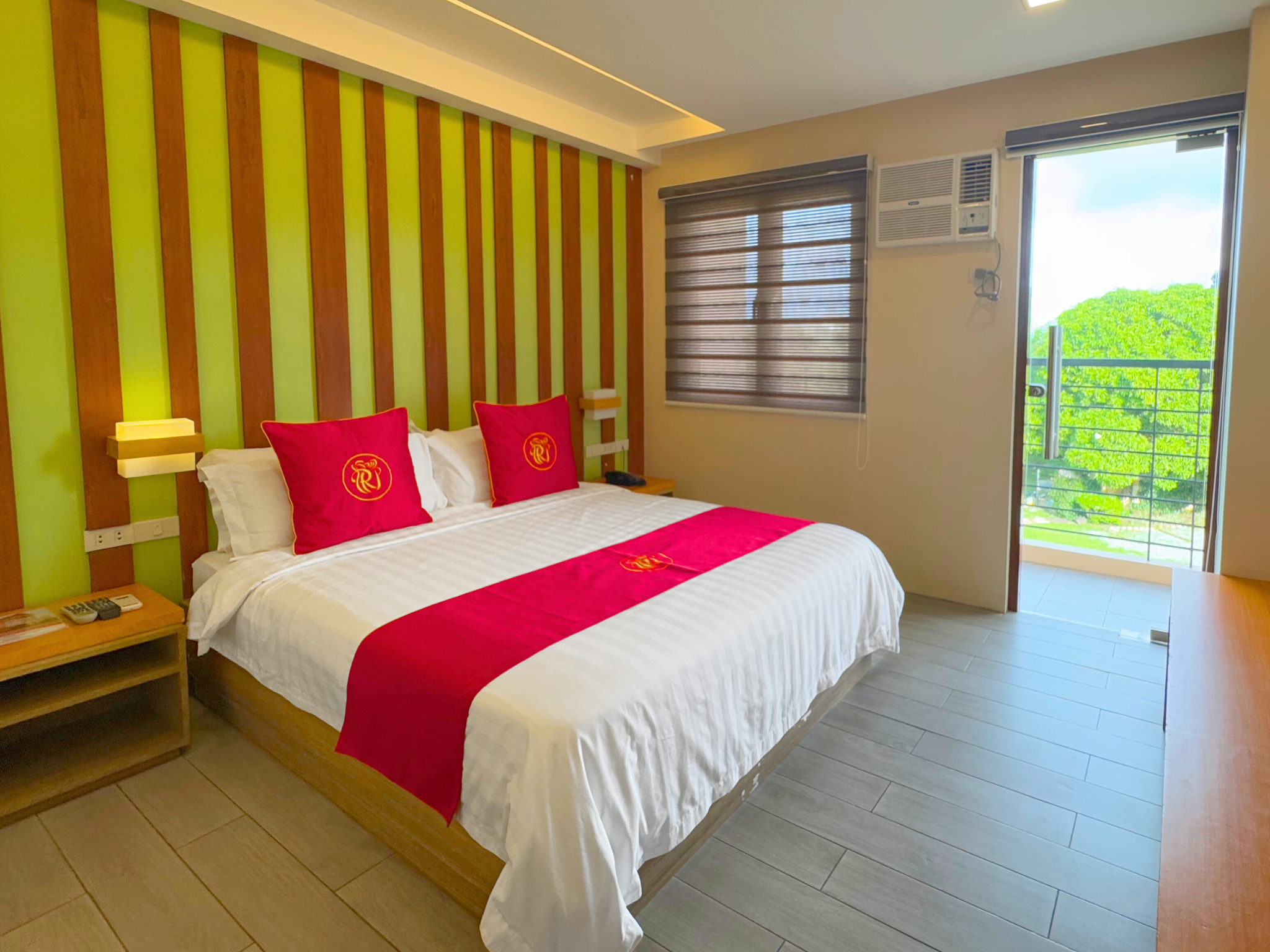 Hotel Rosita Deluxe with Balcony