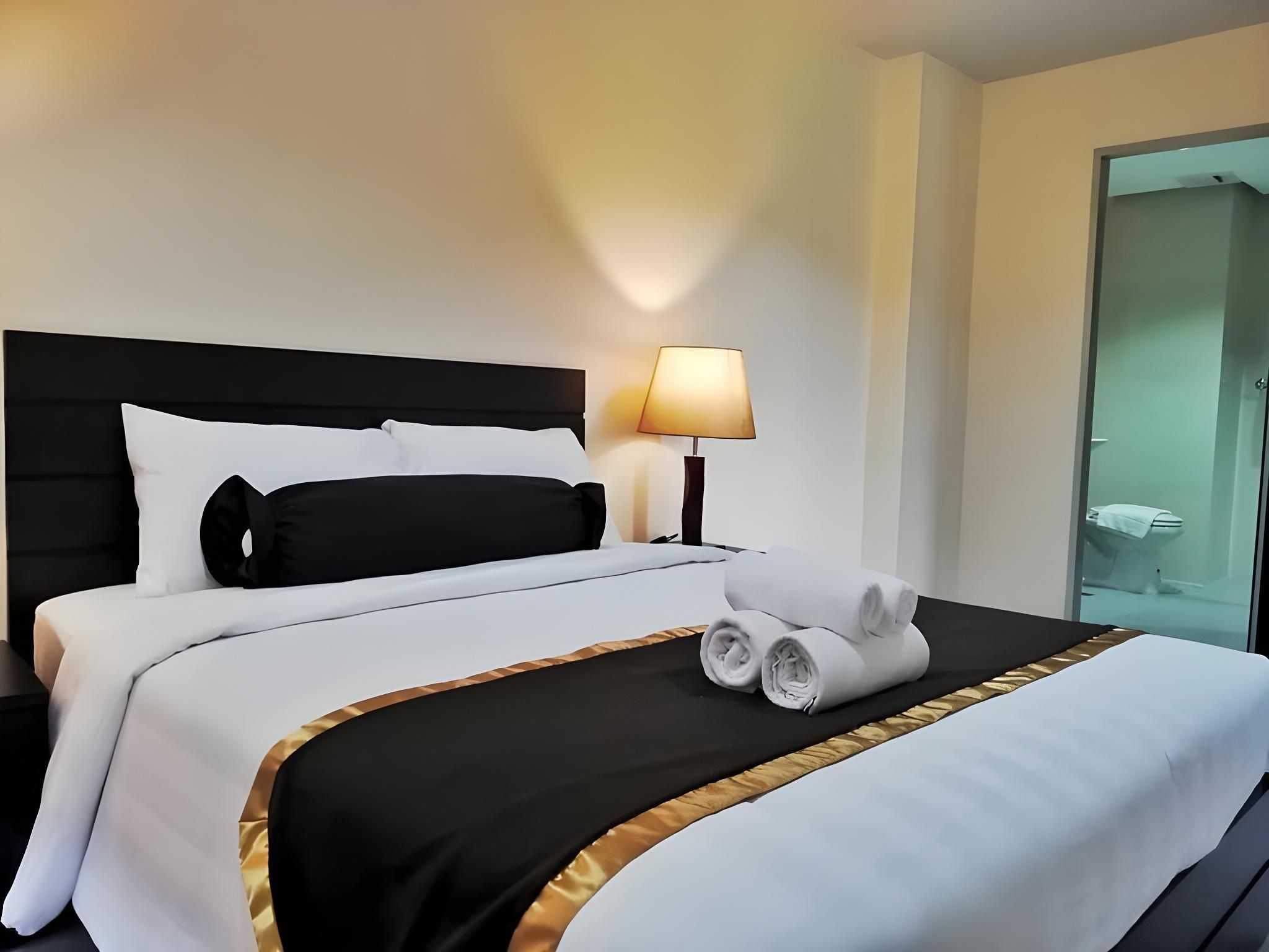 2205 Suites Junior Suite