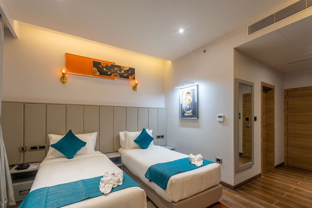 Hotel De Crown Inn Superior Twin Room 2