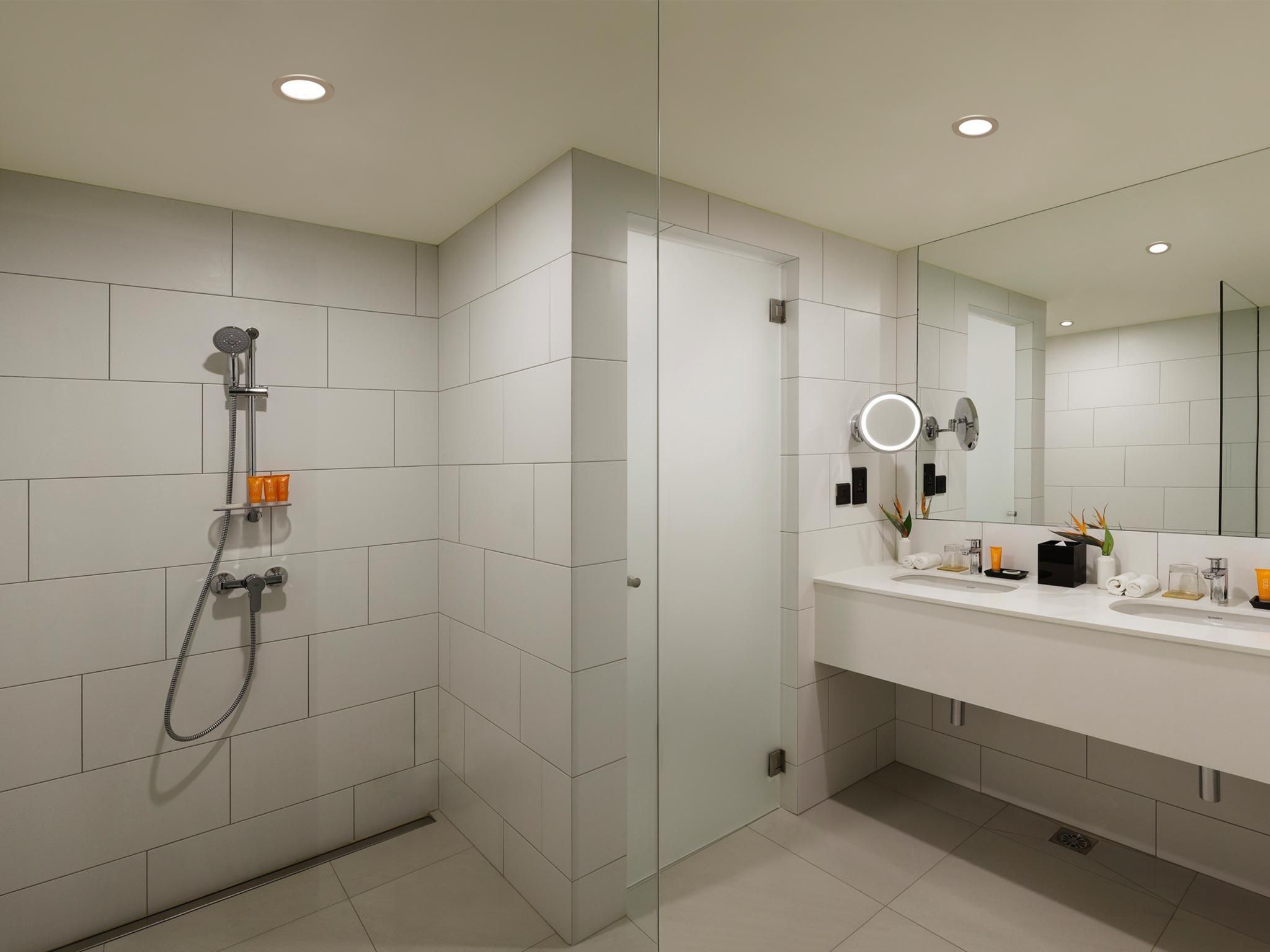 Tiger Palace by Soaltee Suite 2