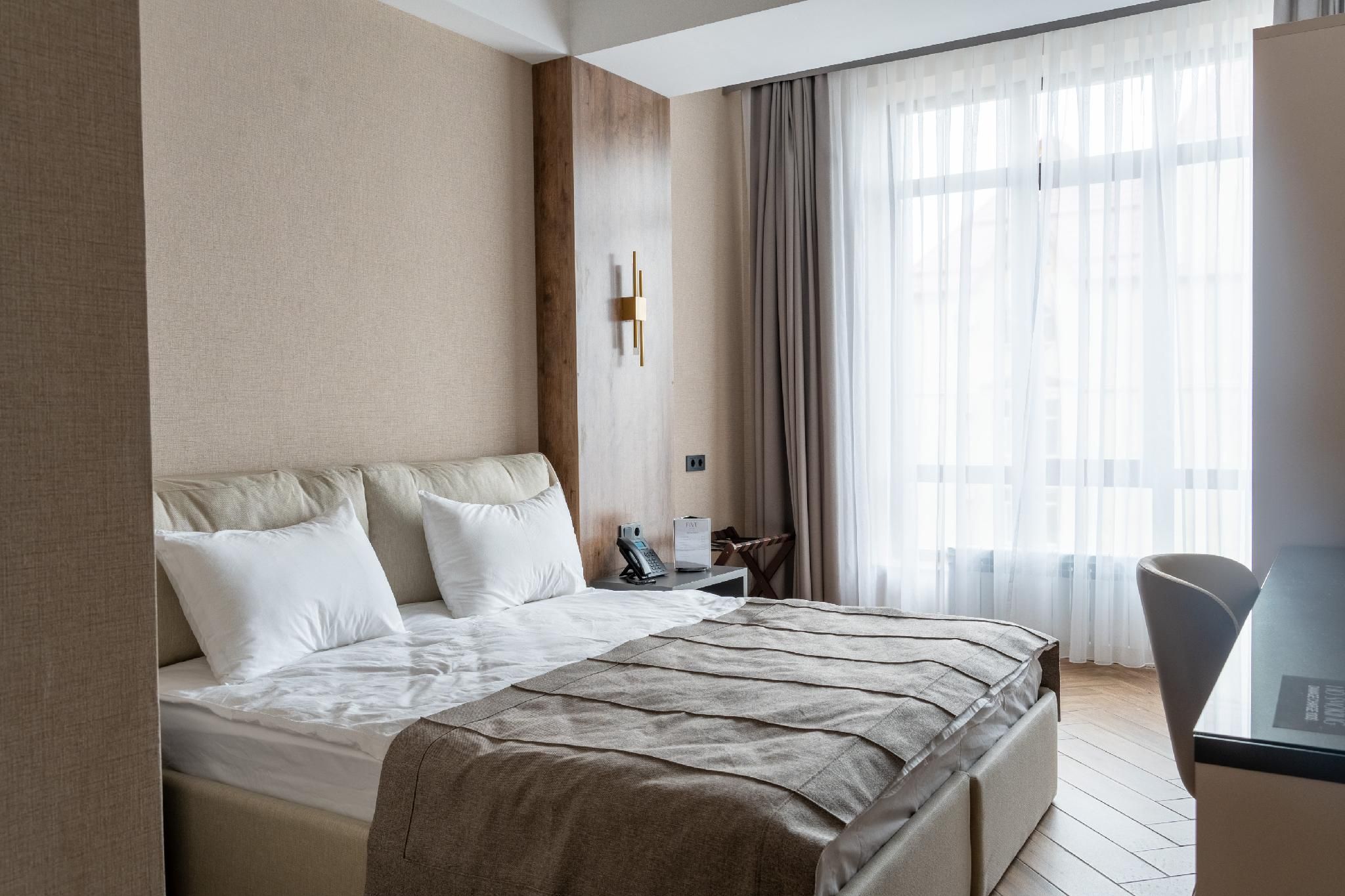 Five Hotel Standard Room