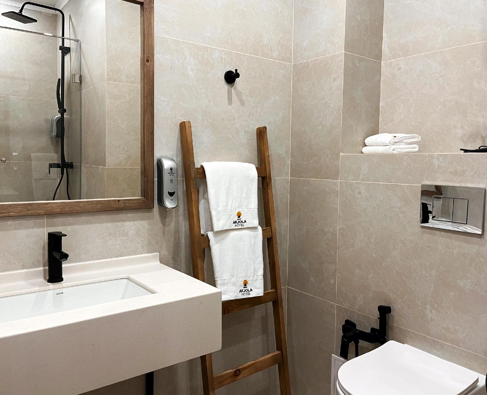 Akjola Hotel Twin Room 3