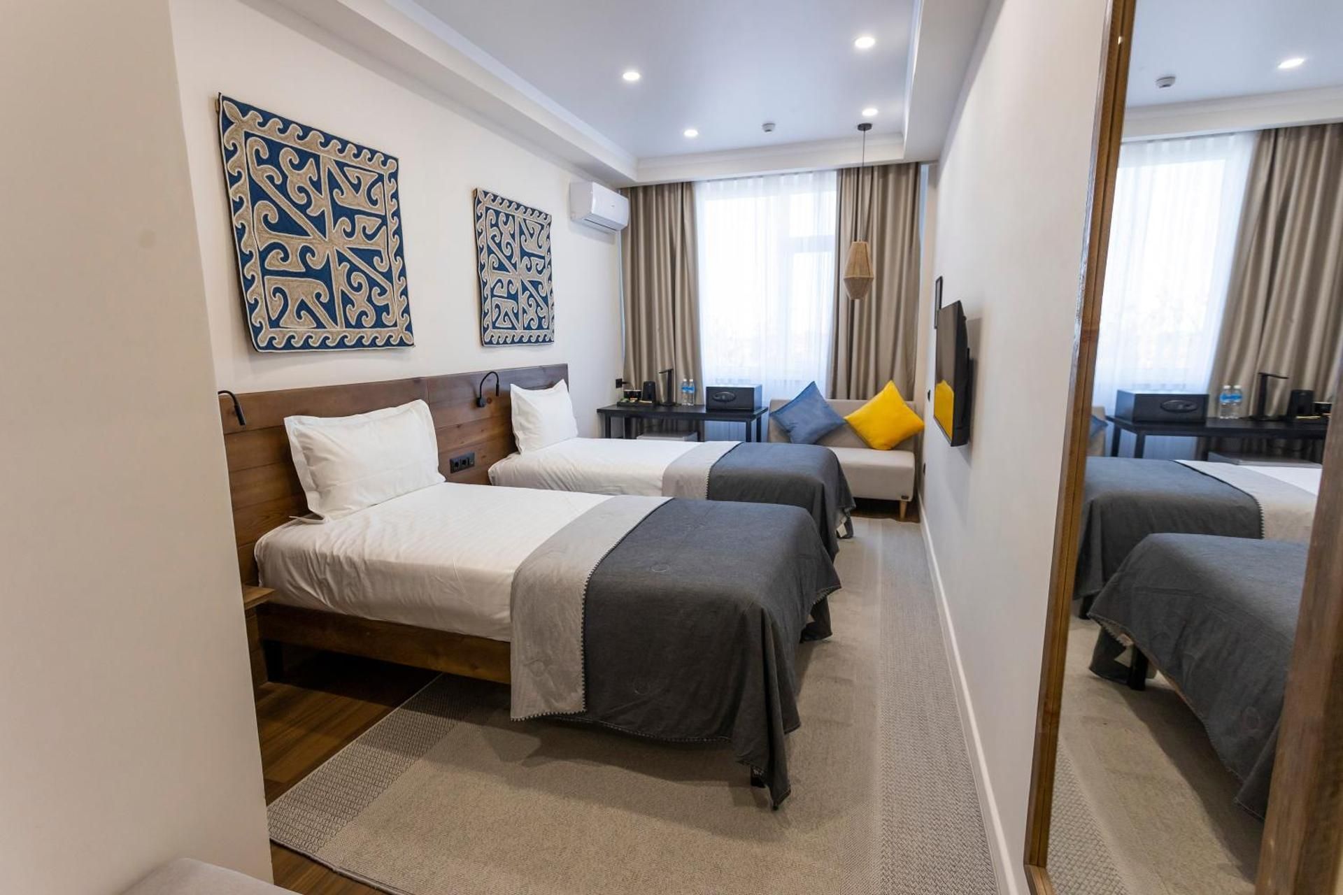 Akjola Hotel Twin Room