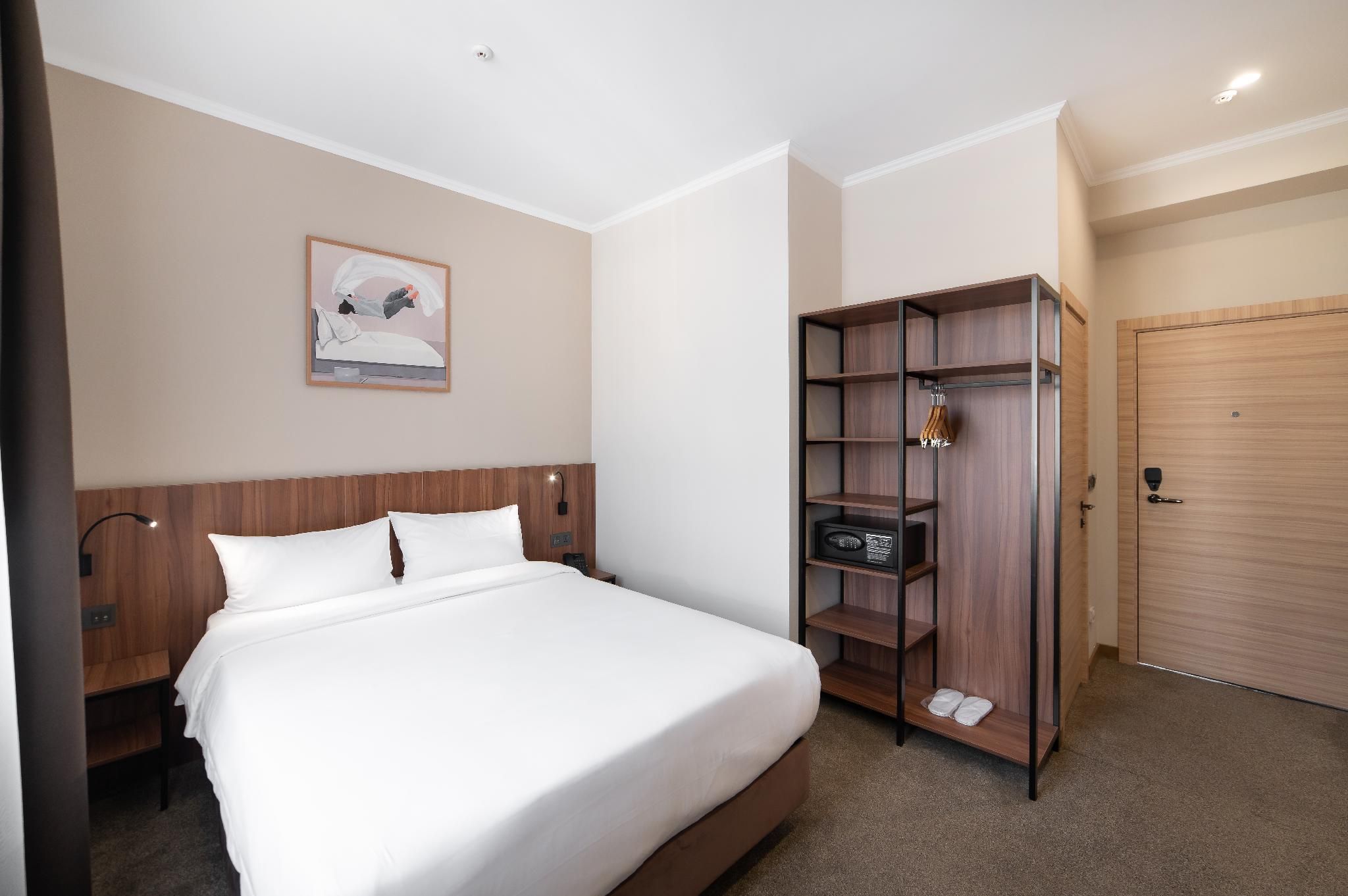 Freedom hotel Double Room 2