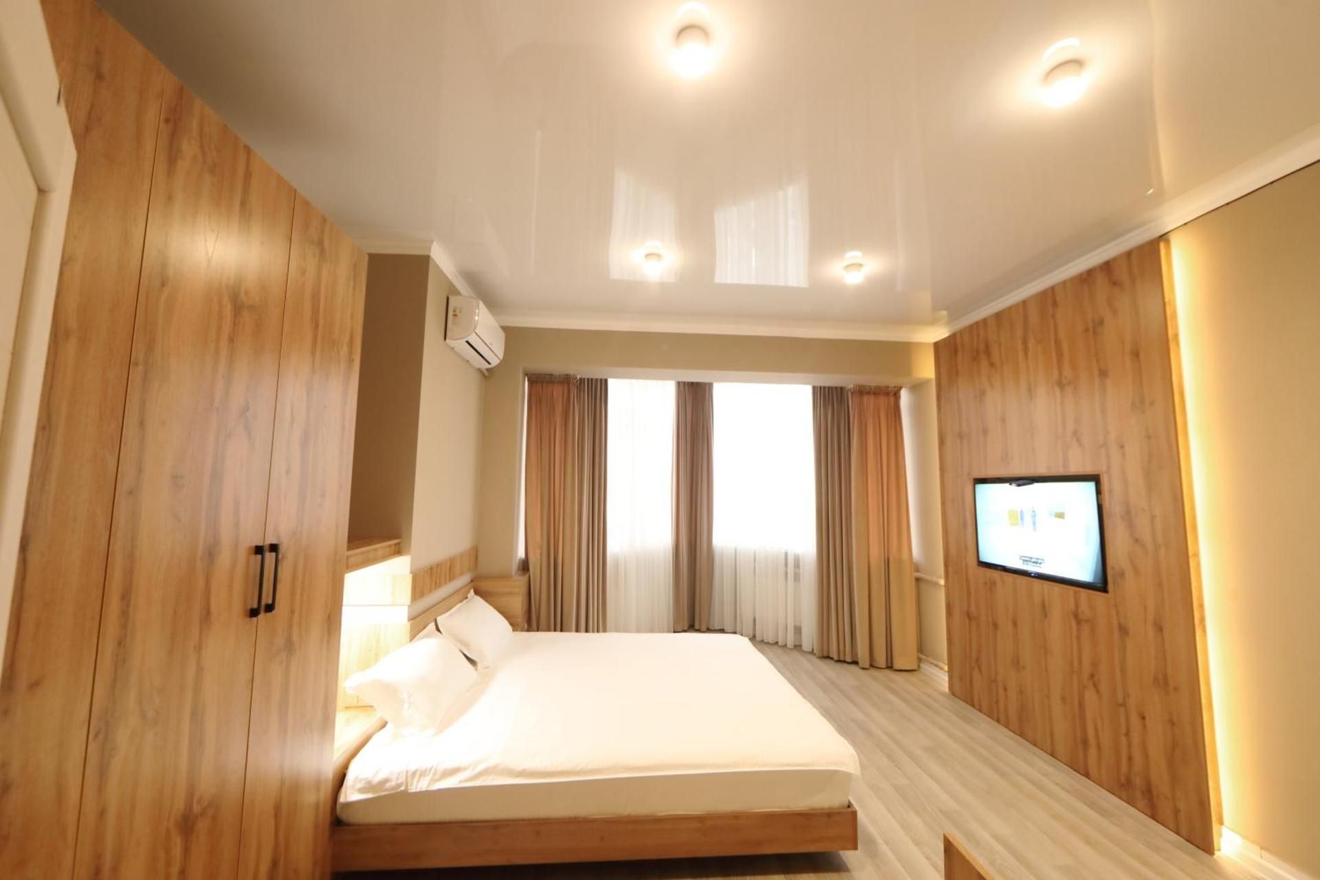 Triple Room with View