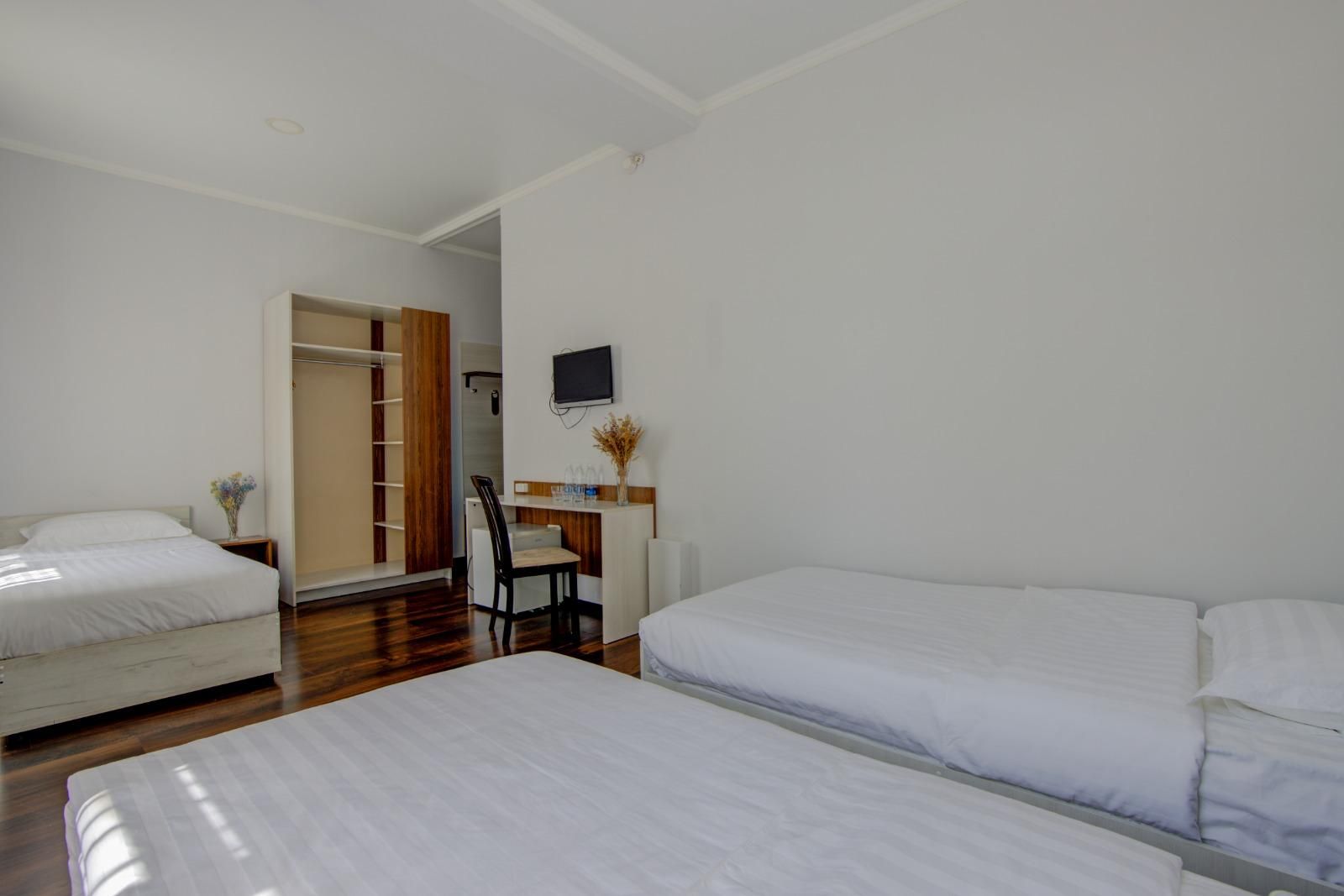 Standard Triple Room - Breakfast Included