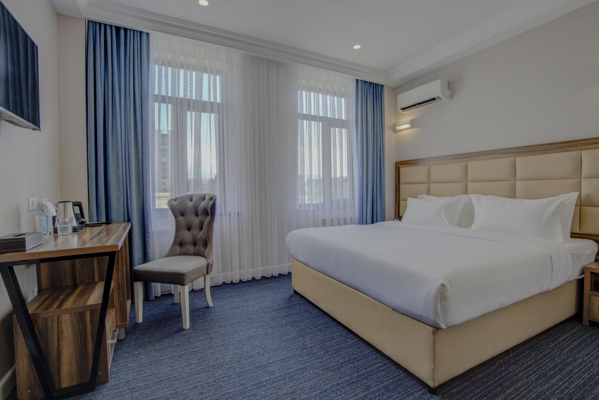 Resident Hotel Bishkek Deluxe