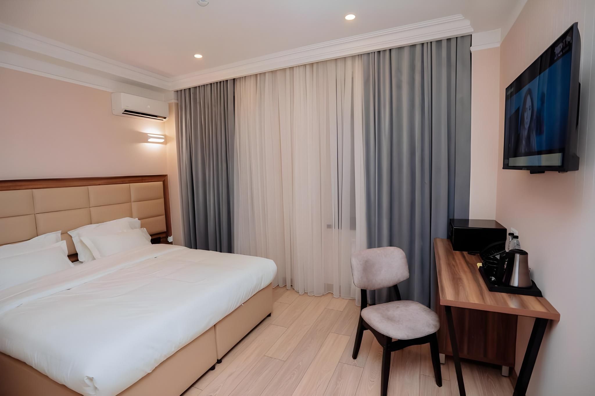 Standard Plus Double Room