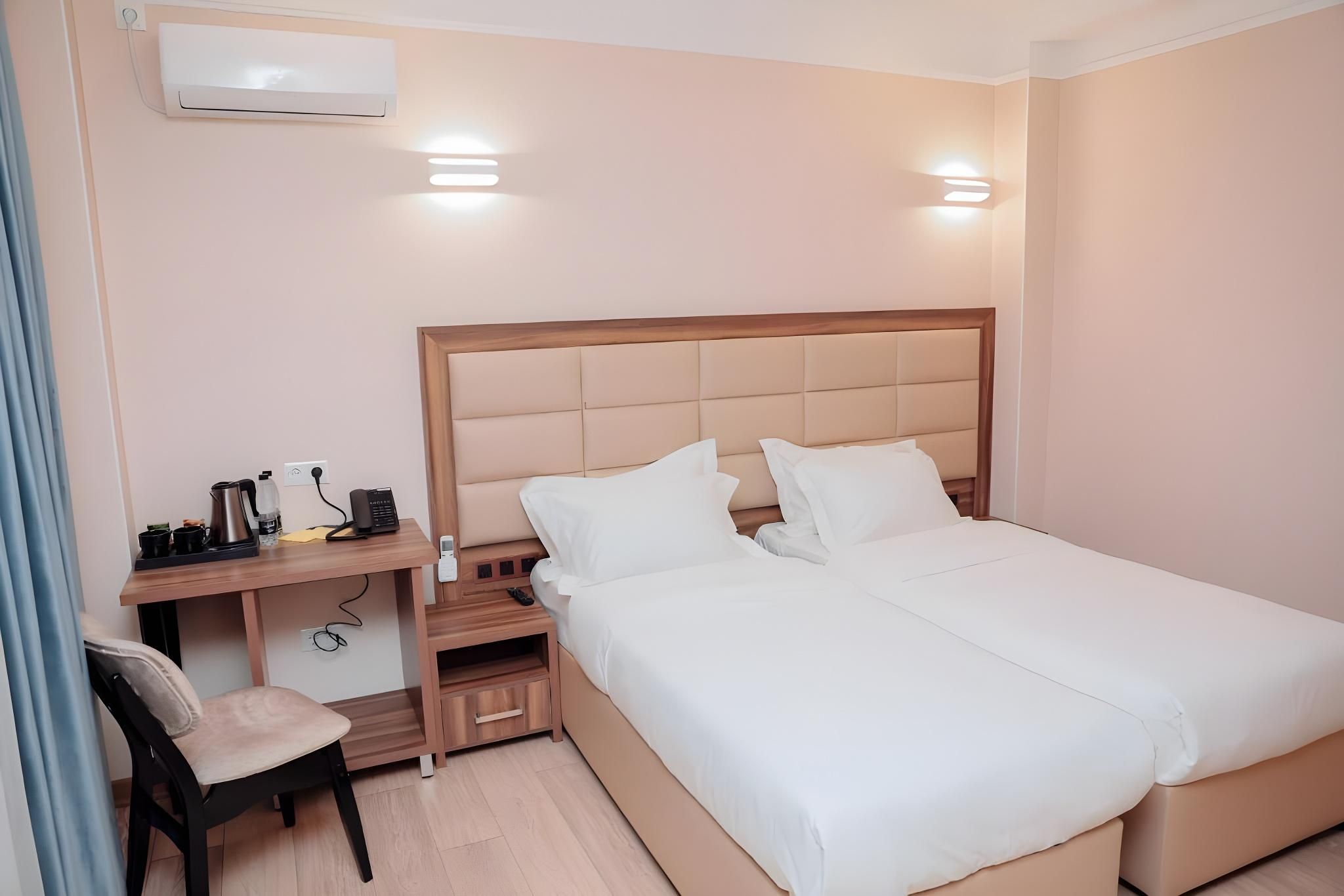 Resident Hotel Bishkek Standard Twin B 2