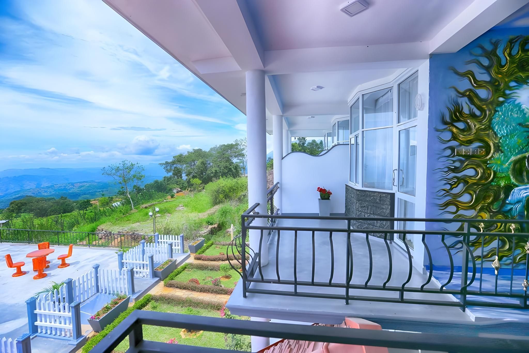 Luxury Triple Room